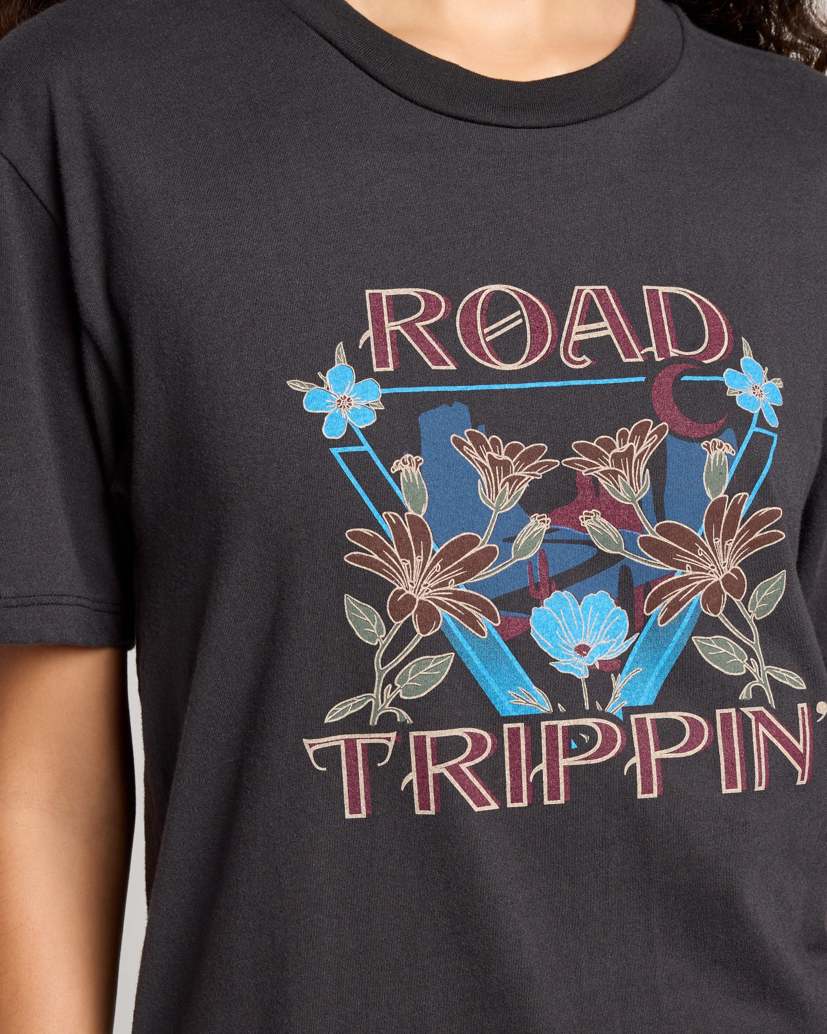 Faded Black $|& Herizon Road Trippin Easy Day Tee - SOF Full Front