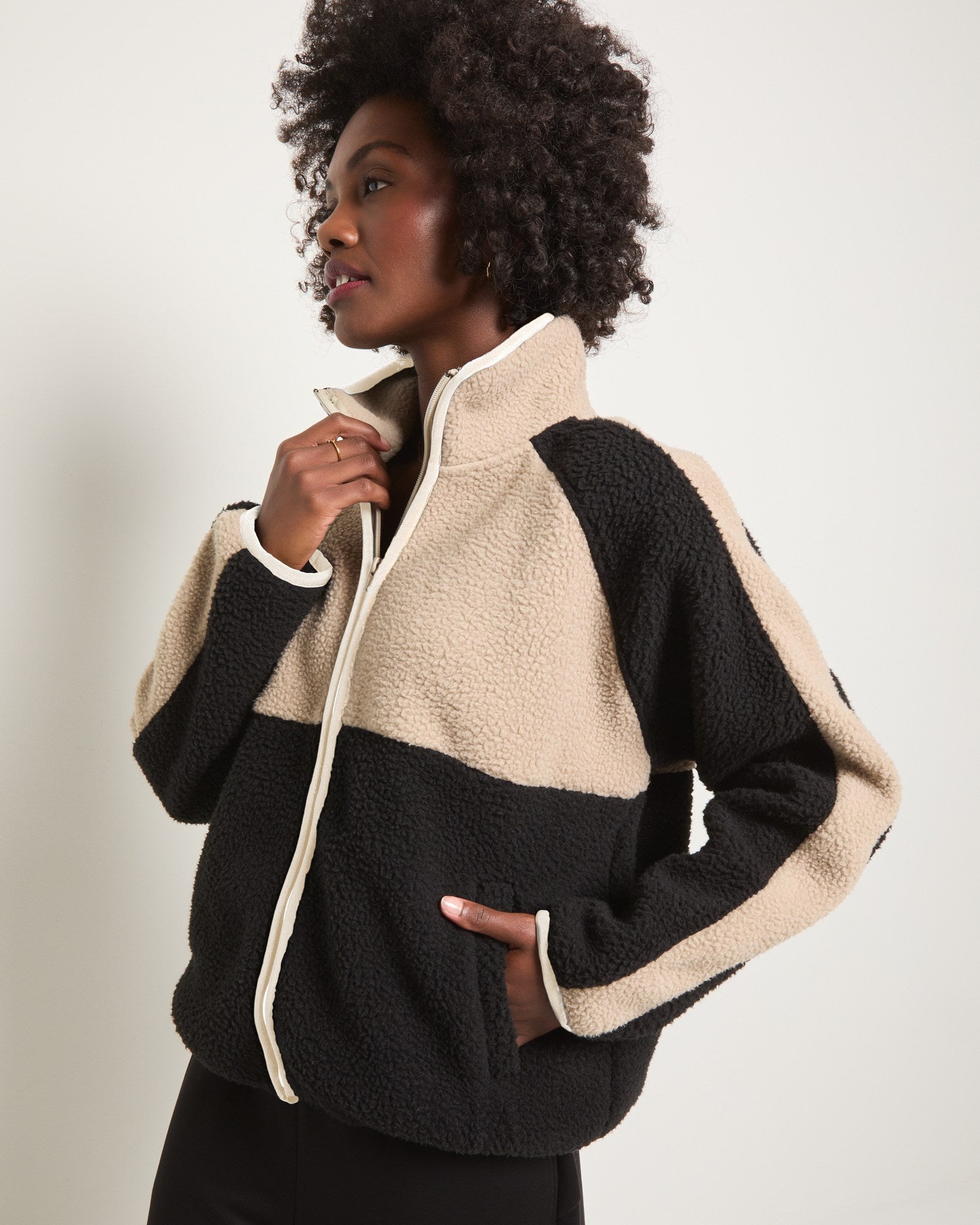 Black $|& Interval Time Out Jacket - SOF Full Front