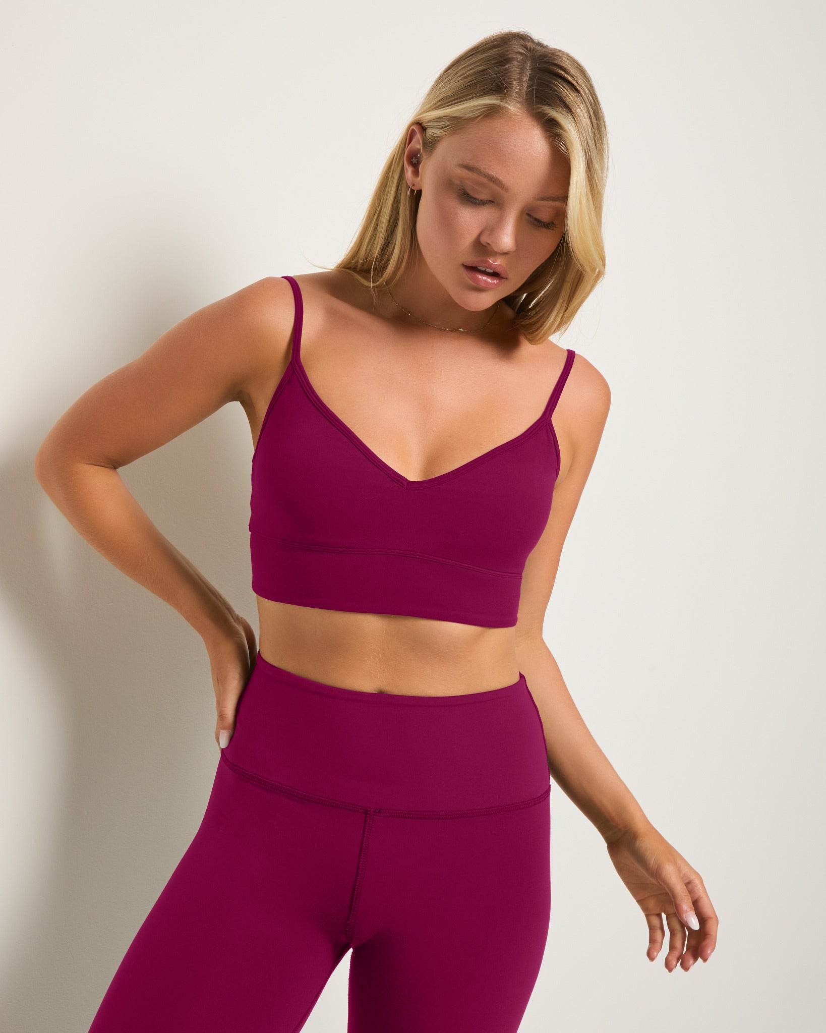 Sangria $|& Interval CloudLight Momentum Bra - SOF Full Front