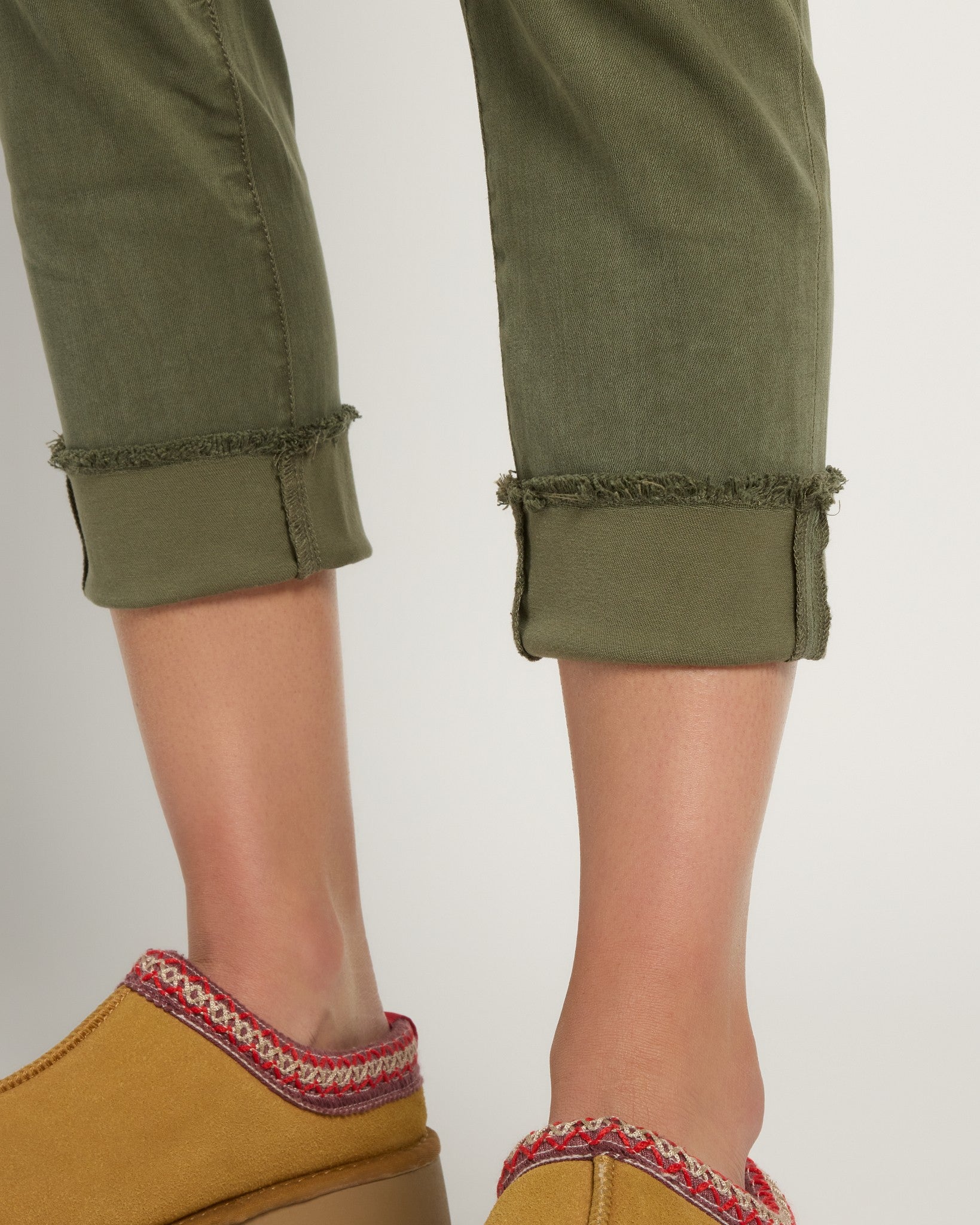 Olive Branch $|& Herizon Lana Cropped Straight Leg Jeans - SOF Full Front