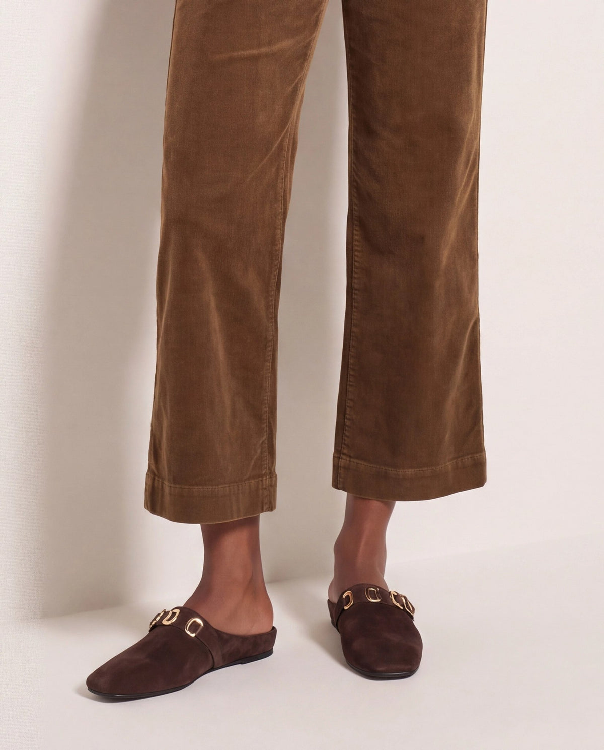 Toffee $|& SEAS Caroline Corduroy Cropped Wide Leg Pant - VOF Front