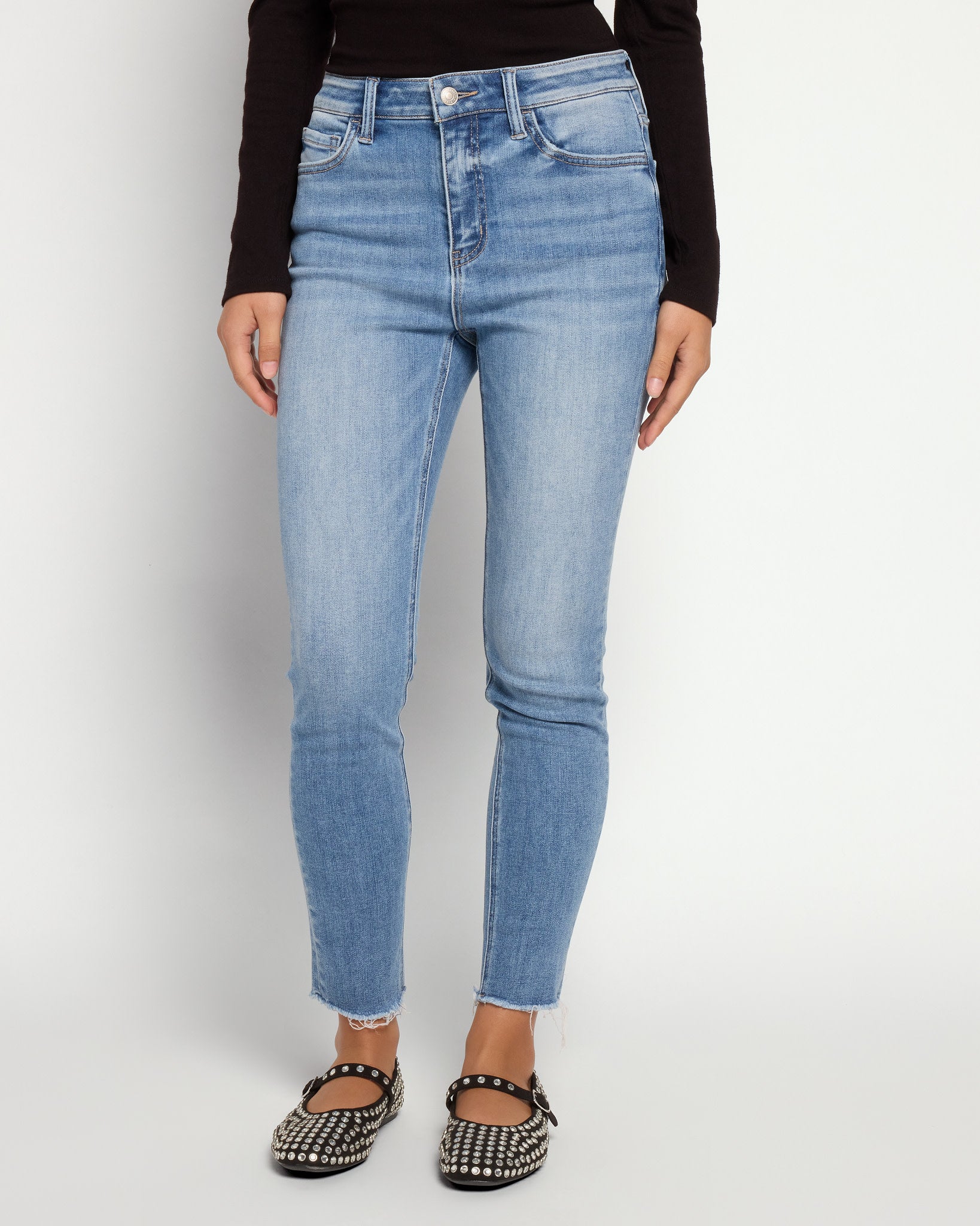 Deservedly $|& Lovervet Mid Rise Crop Skinny Jeans - SOF Front