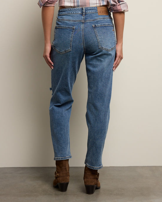 Storm $|& Herizon Borderline Distressed Straight Jean - SOF Back