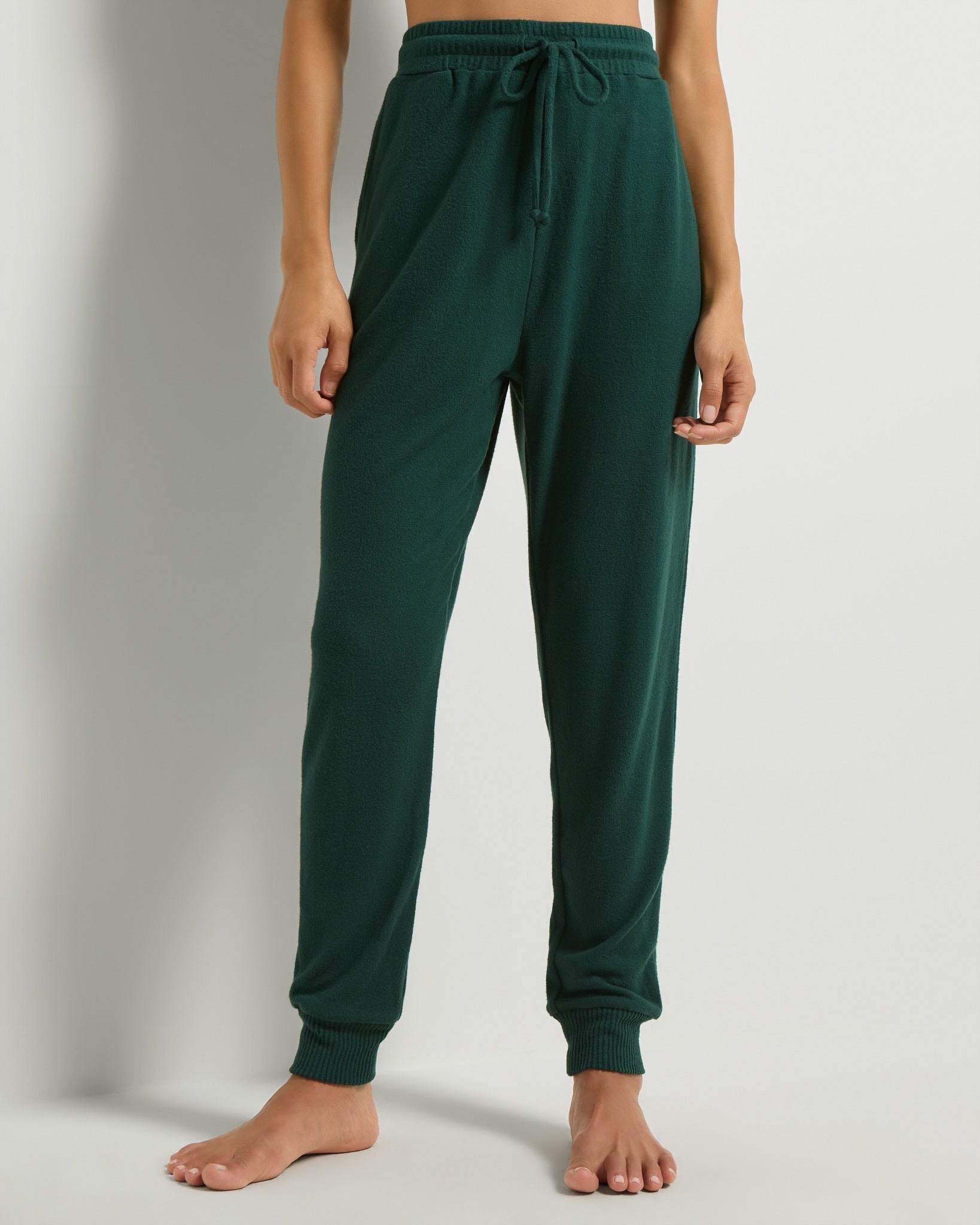 Hunter Green $|& SEAS Downtime Jogger - SOF Front