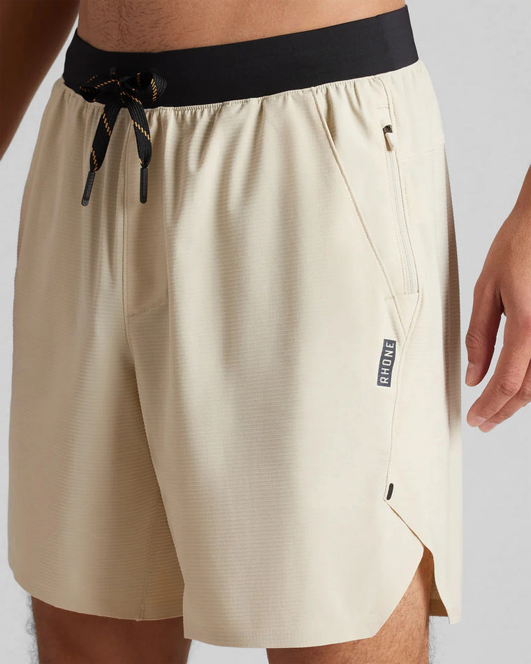 Sandstone $|& Rhone 7' Invictus Ripstop Short - Unlined - Hanger Back