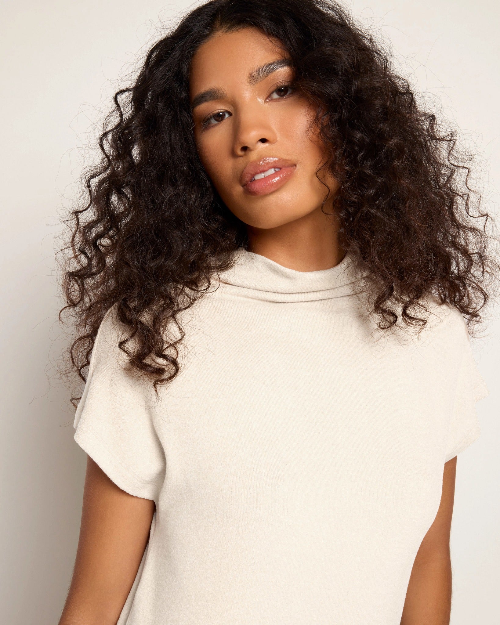 Cream $|& SEAS Pier Funnel Neck Hacci Tee - SOF Full Front