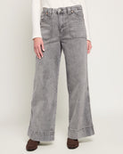 Light Grey Wash $|& Artemis Vintage High Rise Wide Leg Jeans - SOF Front