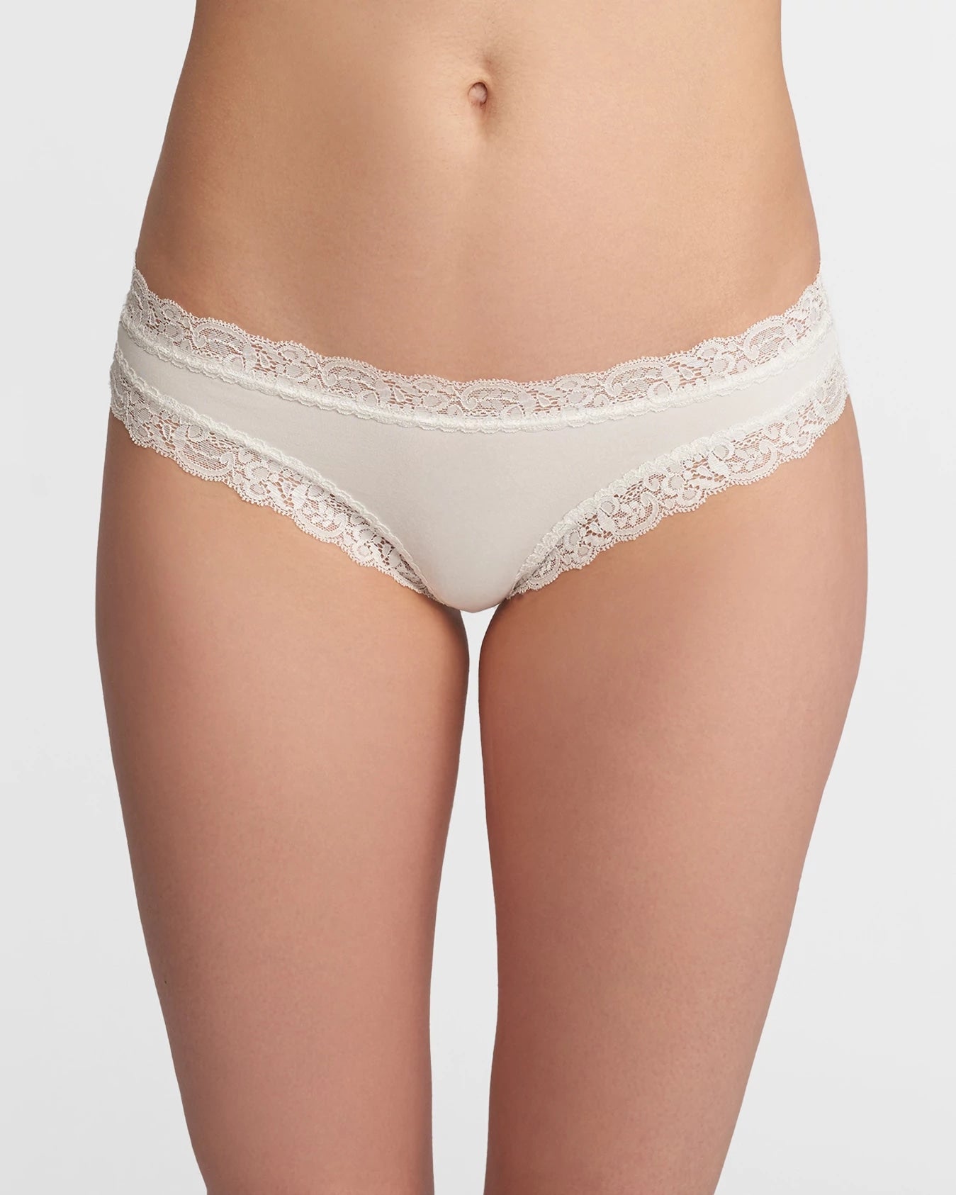 Chantilly/Seashell $|& Fleur't The Iconic Thong - VOF Detail