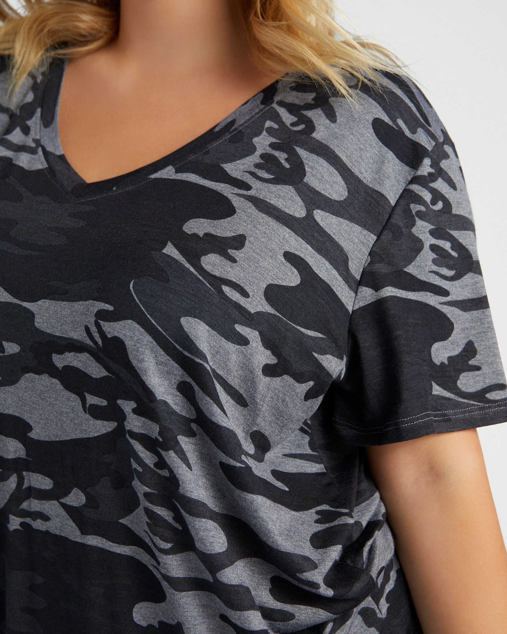Grey/Black Camo $|& Herizon Escape V-Neck Camo Tee - SOF Full Front