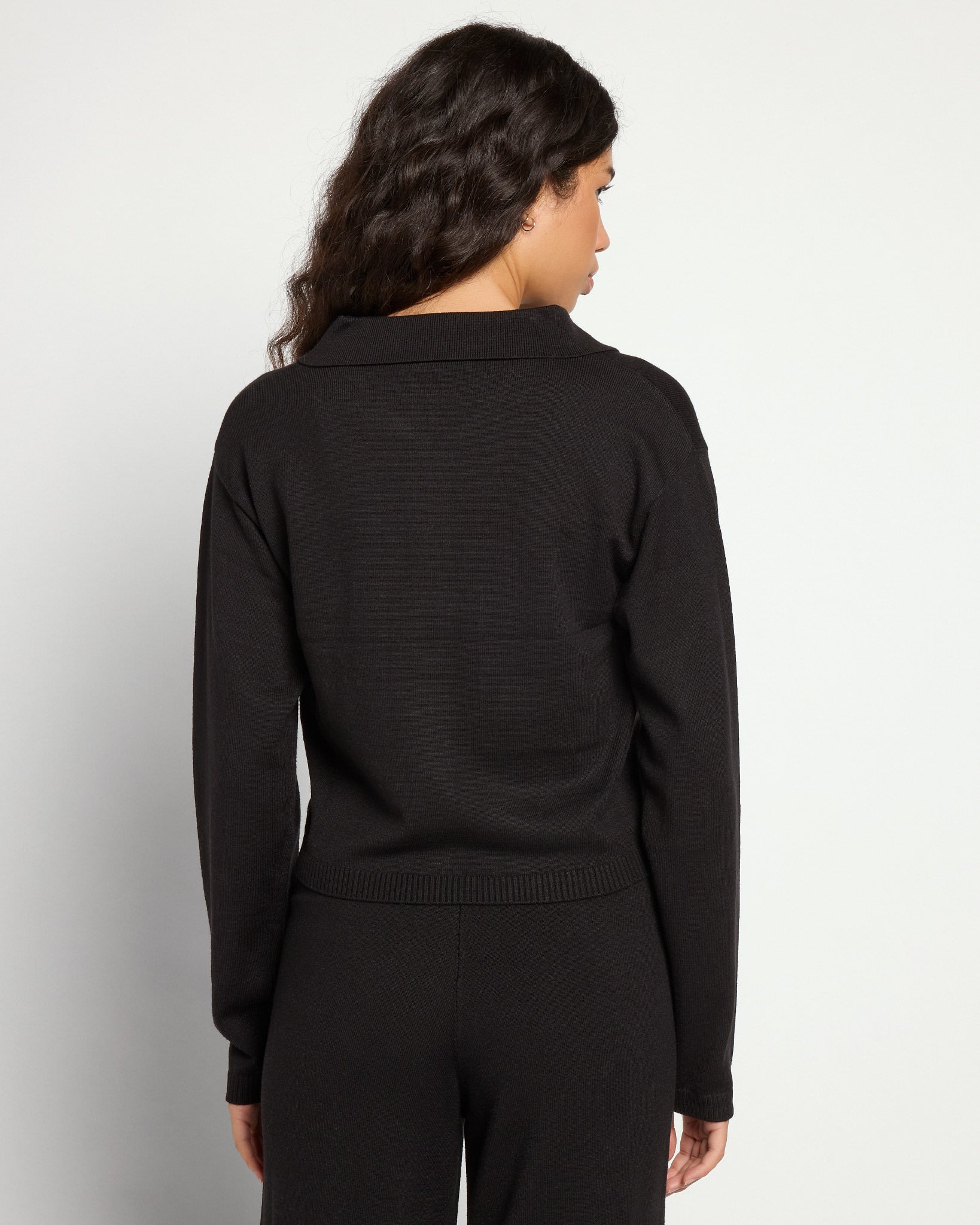 Black $|& Theo & Spence Cropped Sweater Knit Shacket - SOF Back