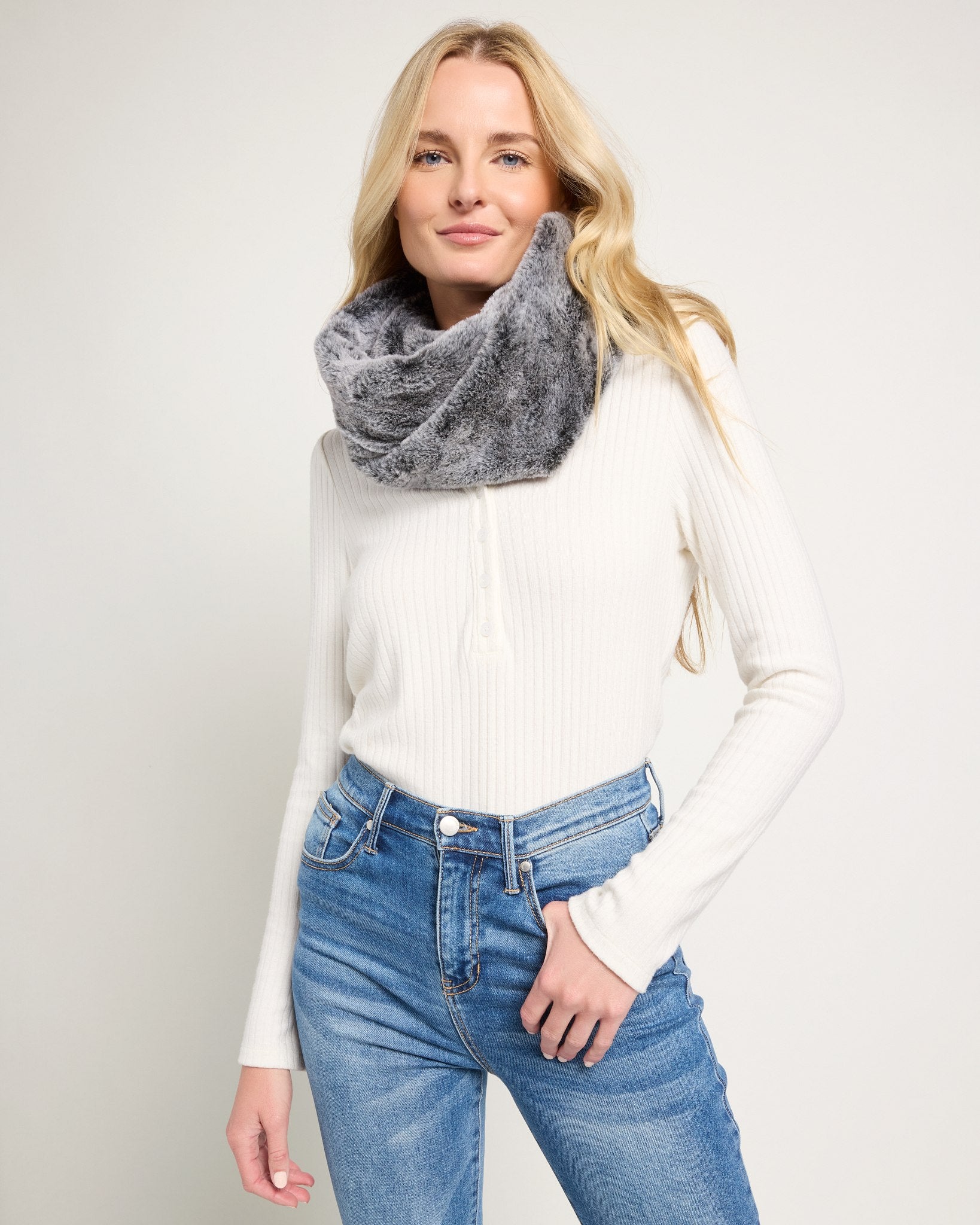 Gunmetal/Magnet $|& Echo Frosty Faux Fur Loop - SOF Front