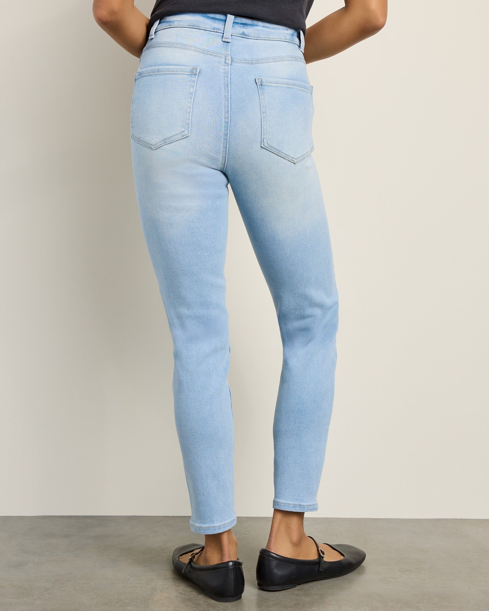 Lakeside $|& SEAS Dame Seamed Skinny Jean - SOF Back