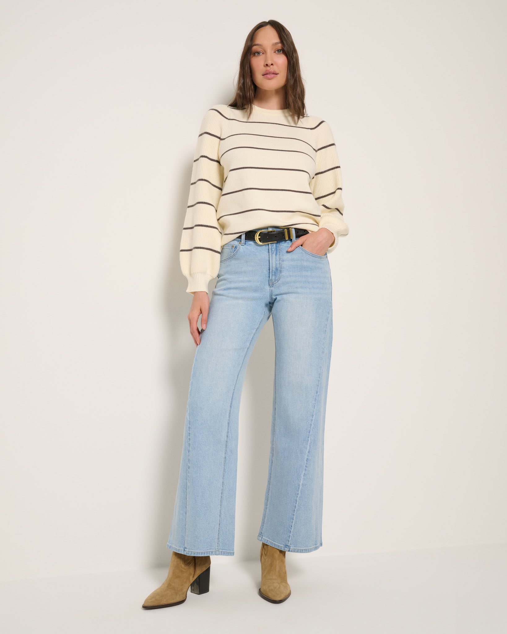 Lakeside $|& SEAS Camelia Flare Jean - UGC On Fig