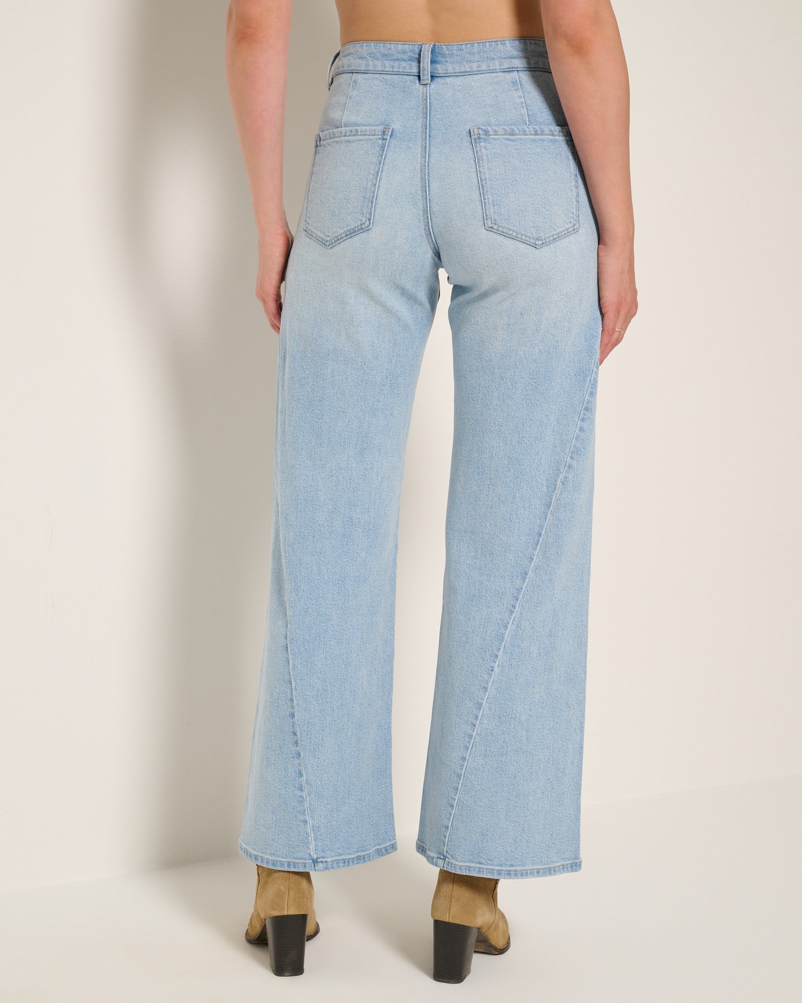 Lakeside $|& SEAS Camelia Flare Jean - SOF Back