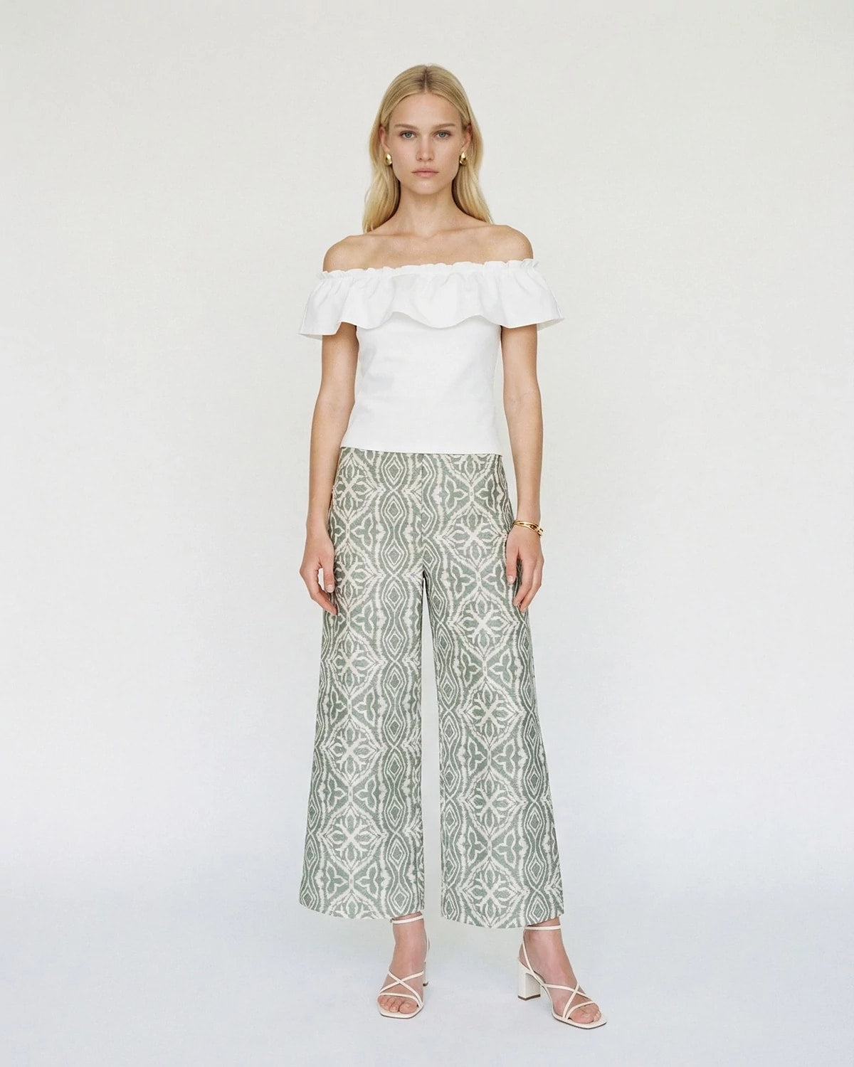 Laurel Wreath Camille $|& Vero Moda Menny High Waisted Pant - VOF Detail