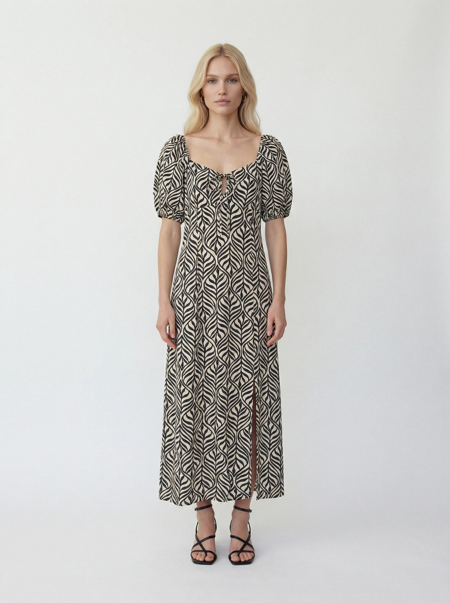 Birch Navy Blazer Bonnie $|& Vero Moda Printed Short Sleeve Maxi Dress - VOF Detail