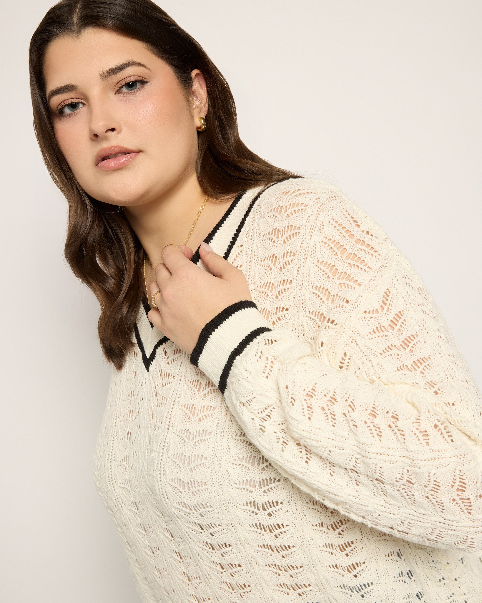 White $|& SEAS Sandyshores Pointelle V-Neck Sweater - SOF Full Front