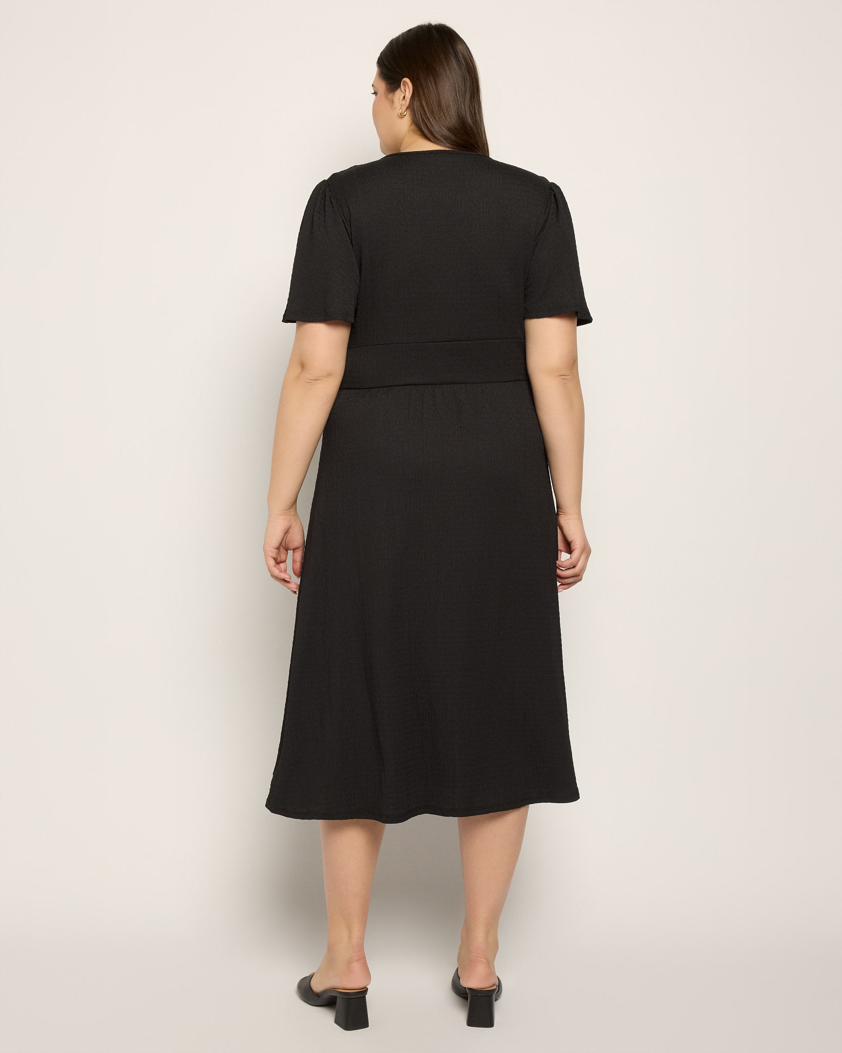 Black $|& Loveappella Keyhole Midi Dress - SOF Back