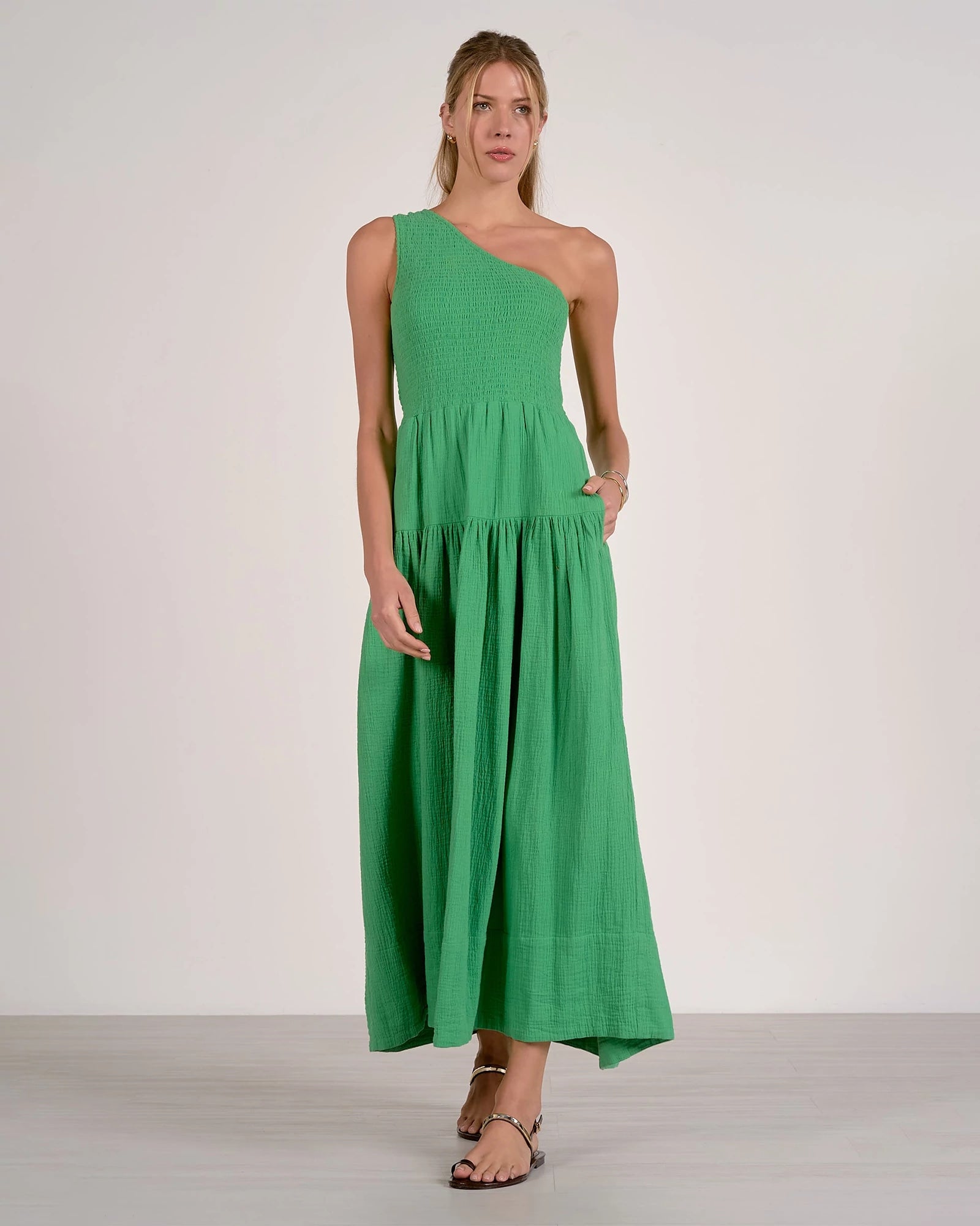 Kelly Green $|& Elan One Shoulder Maxi Dress - VOF Detail