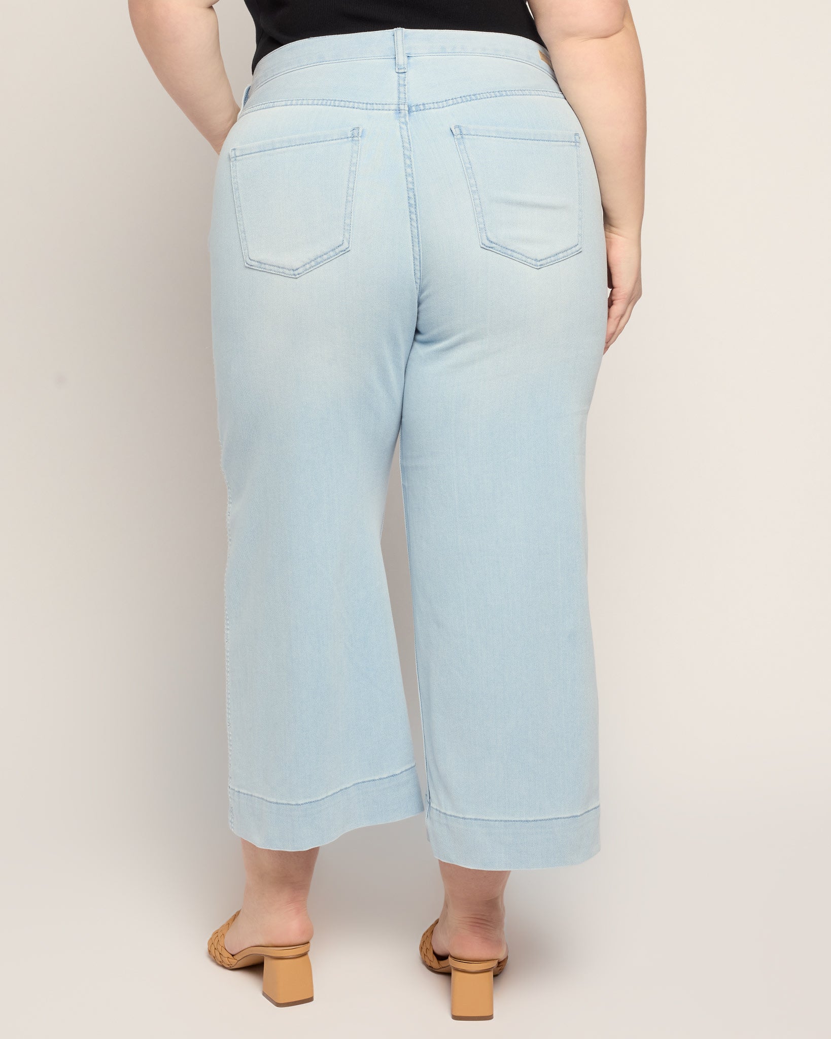 Marine Flowers $|& Liverpool Stride Crop Wide Leg with Embroidered Side Seam - SOF Back