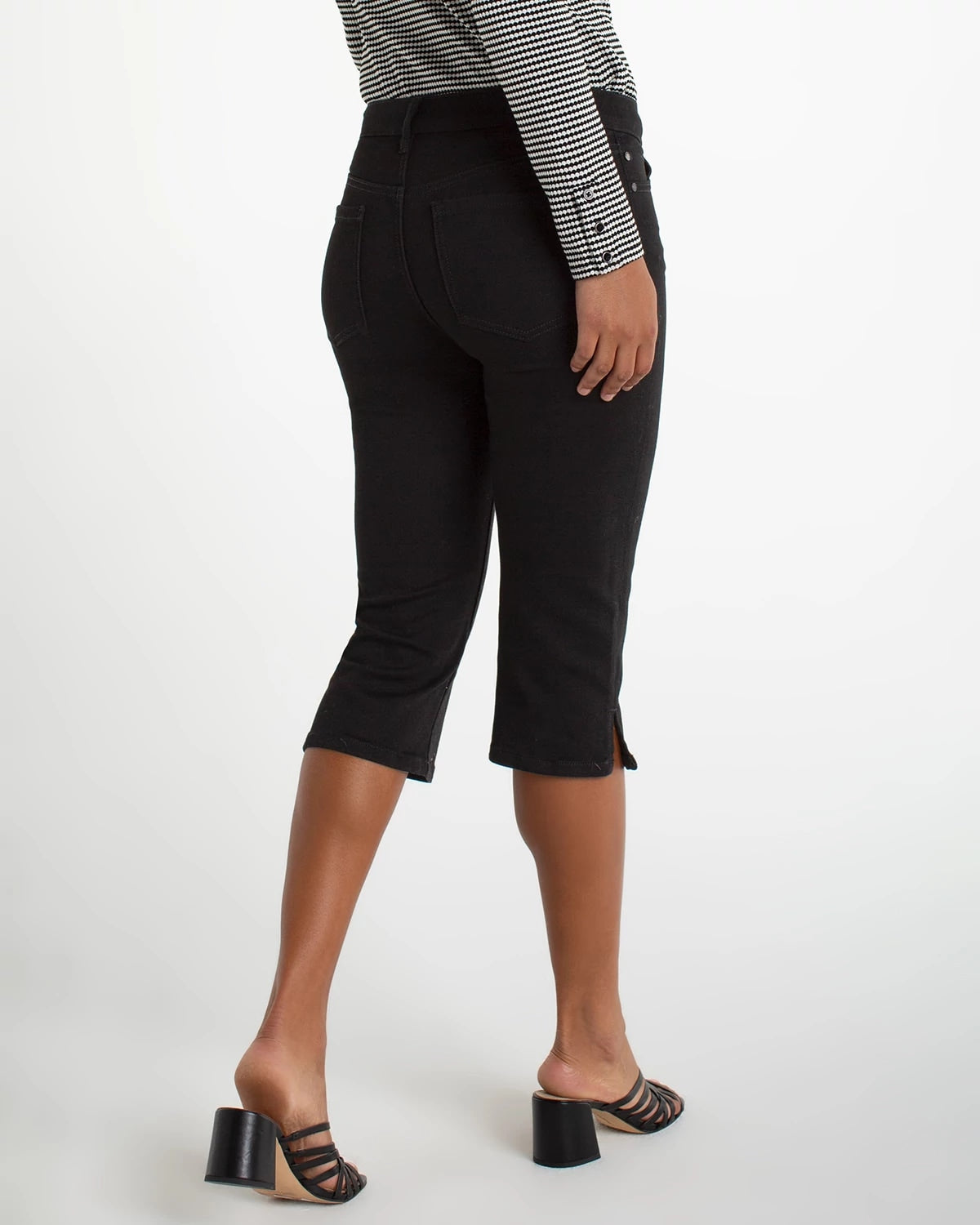 Black Rinse $|& Liverpool Spring Capri - Hanger Side