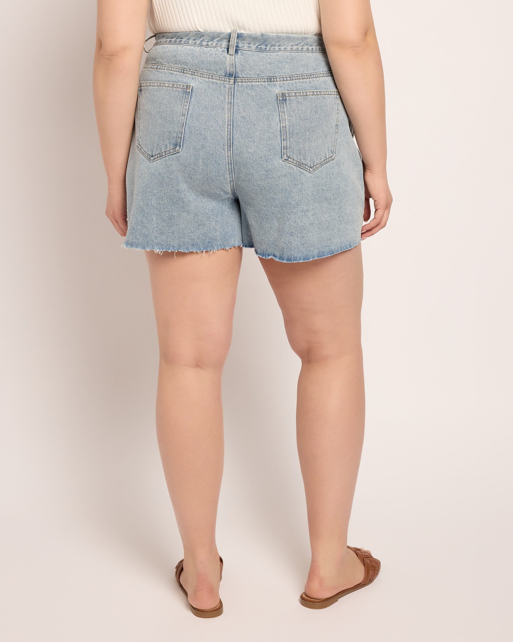 Light Wash $|& Cloud Ten Heart Embroidered Frayed Denim Shorts - SOF Back