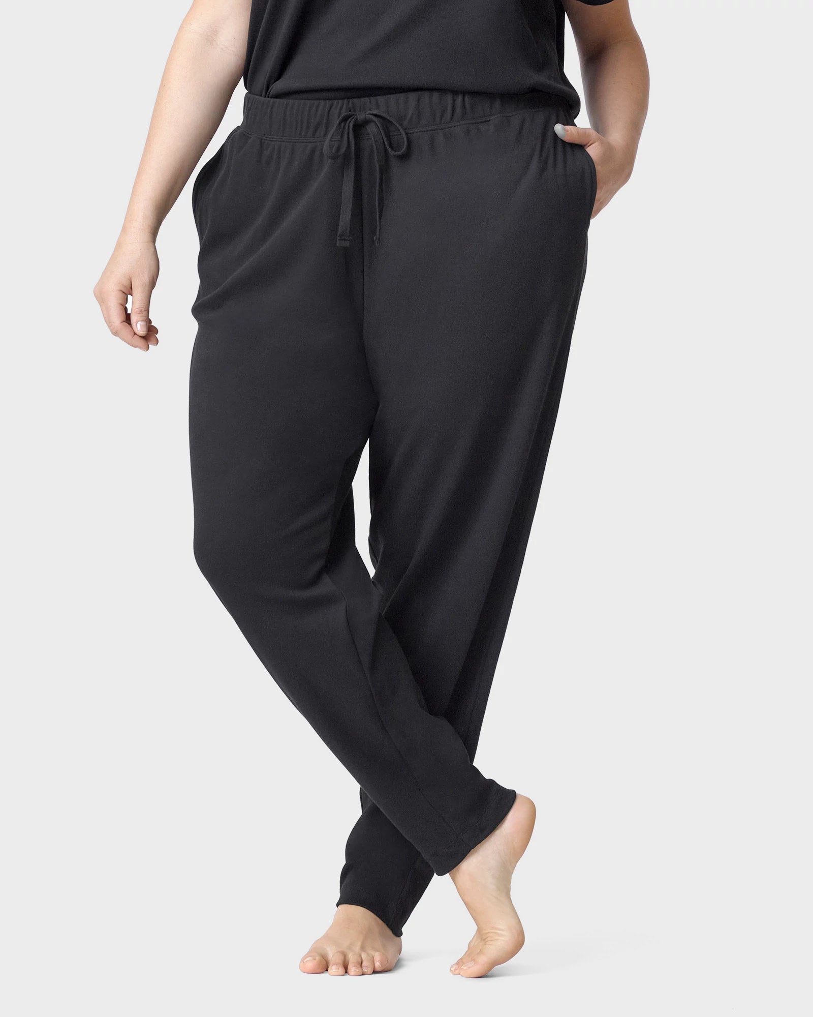 Black $|& HUE Lounge Jogger - VOF Detail