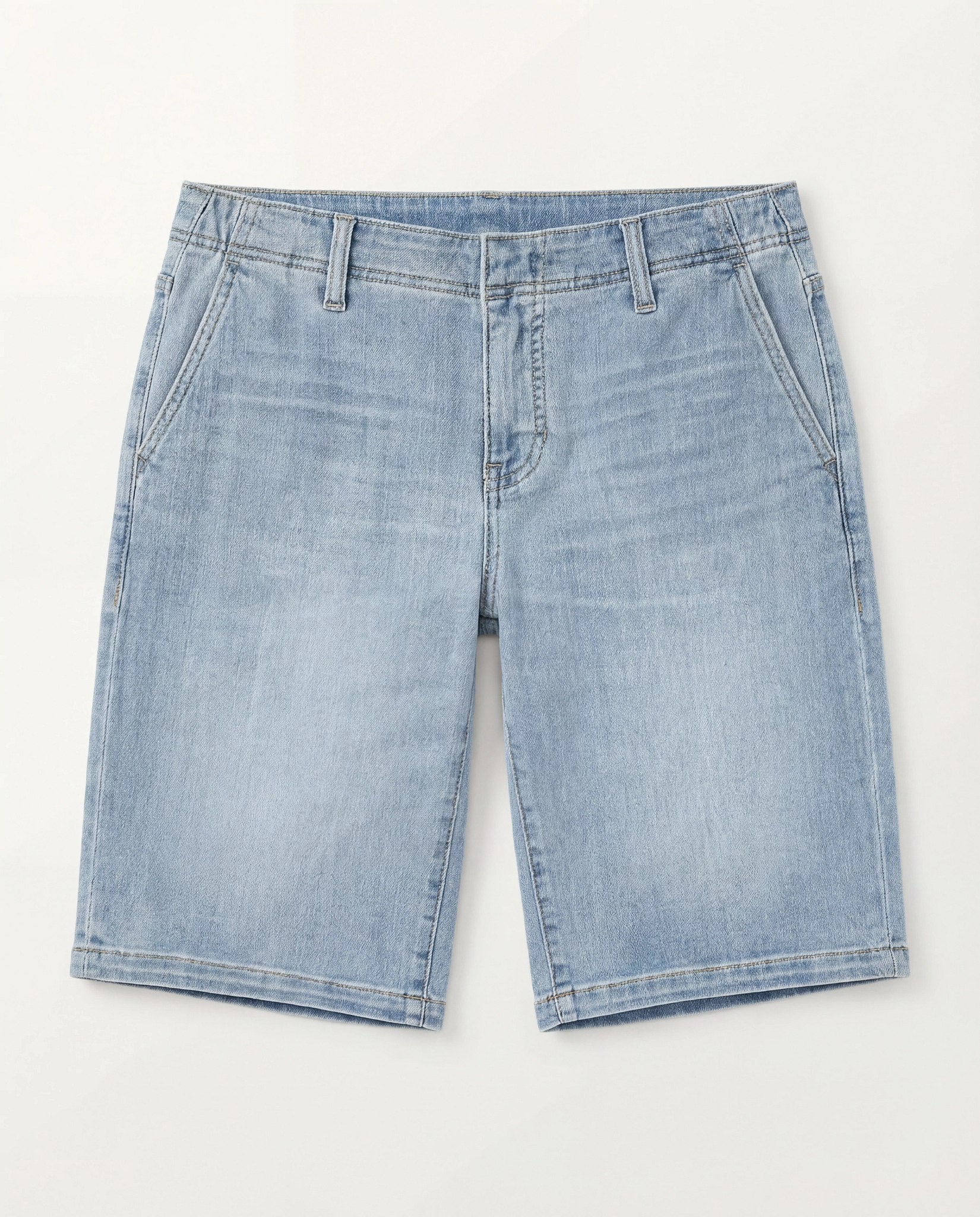 Las Virgenes $|& Liverpool Weekender Relaxed Short - Hanger Detail