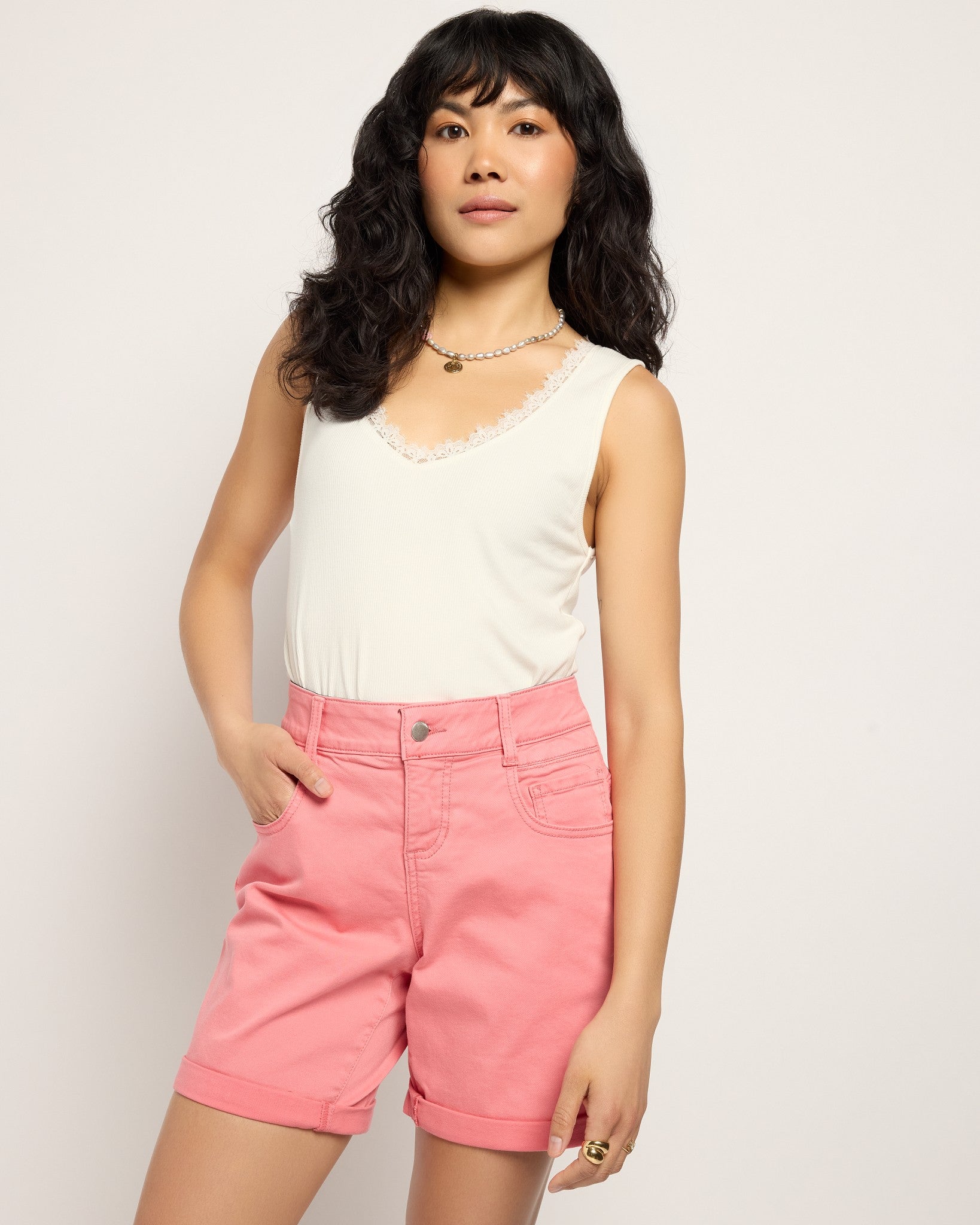 Peachy $|& SEAS Carrie Rolled Short - VOF Front