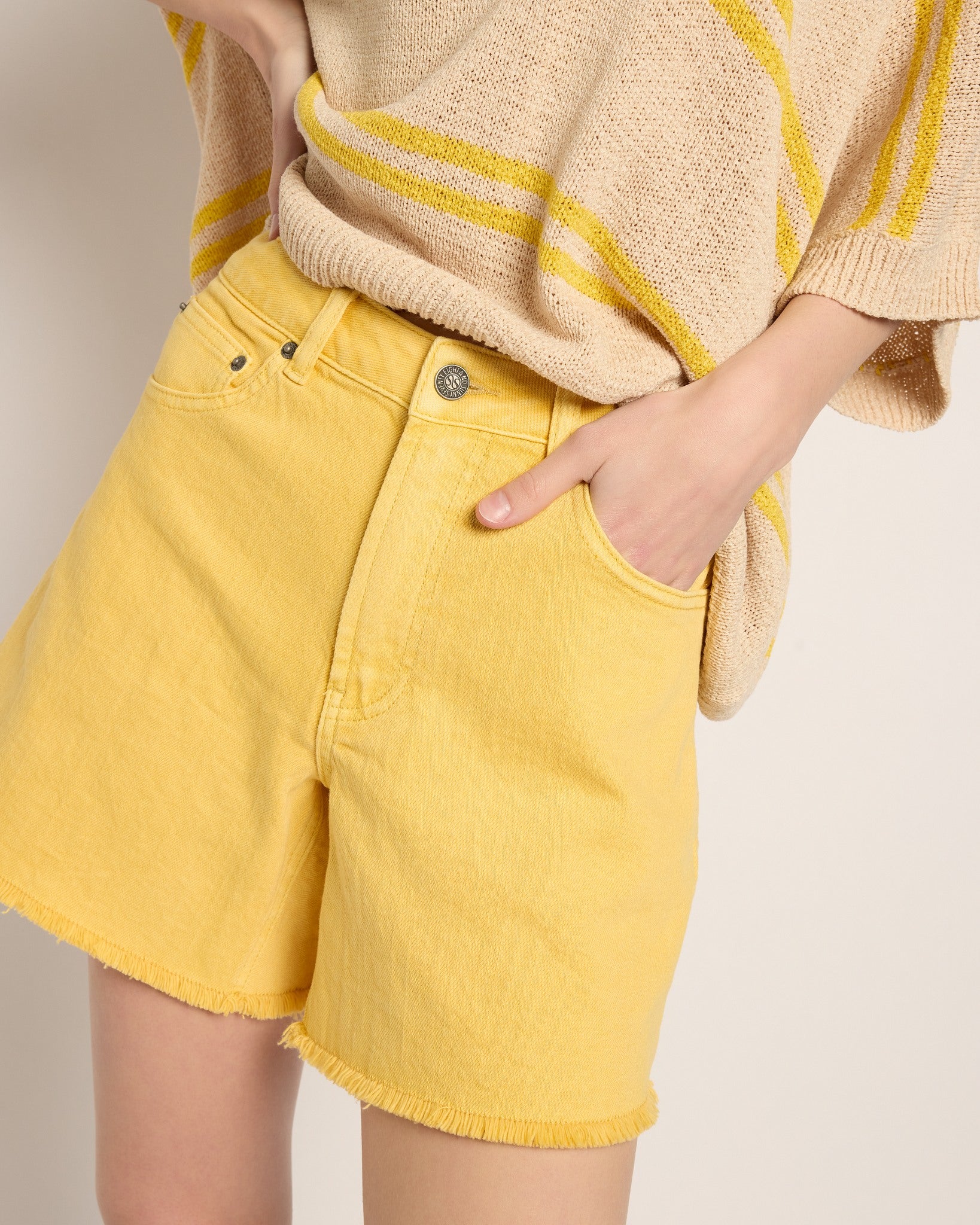 Lemonade $|& SEAS Bailey Short - SOF Full Front