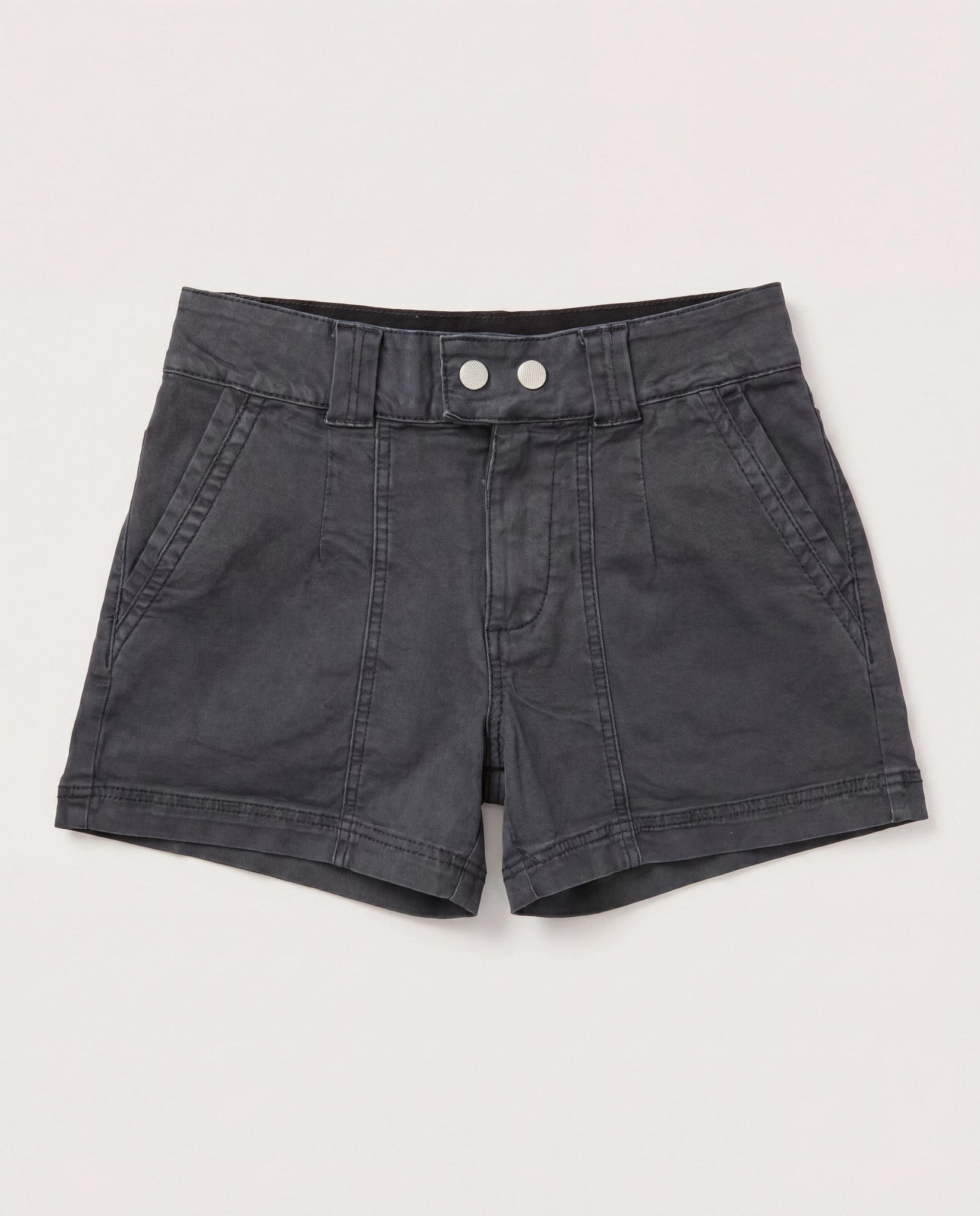 Graphite $|& Herizon Skyline Short - Hanger Detail