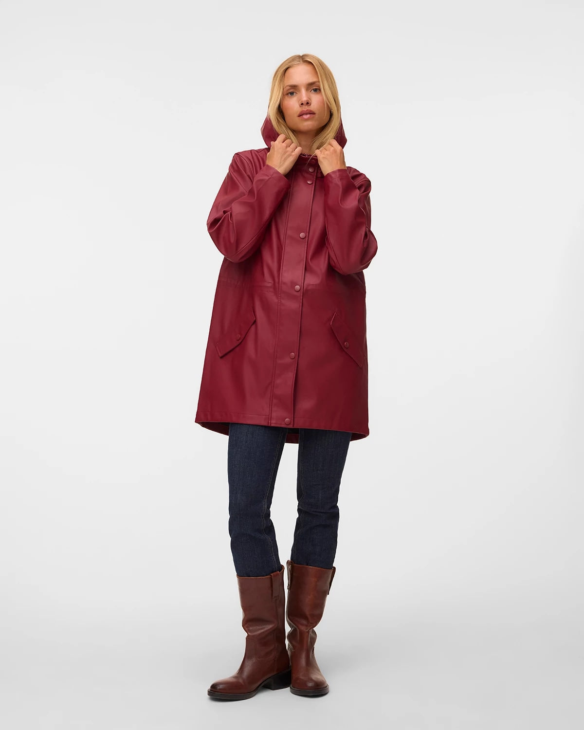 Biking Red $|& Vero Moda Malou Coated Raincoat - VOF Detail