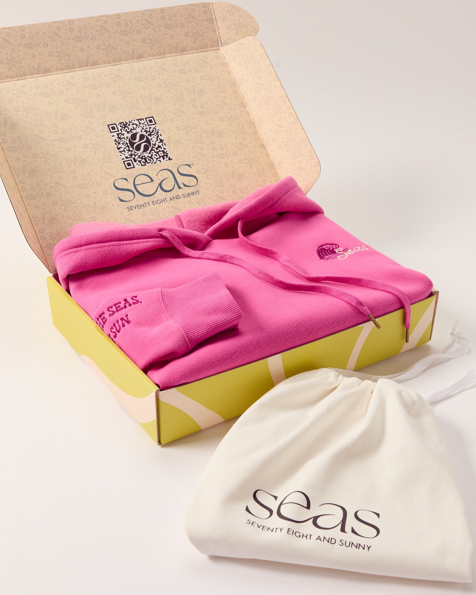 Rouge $|& SEAS Ryder "Salty Bandit" Graphic Hoodie - Hanger Front