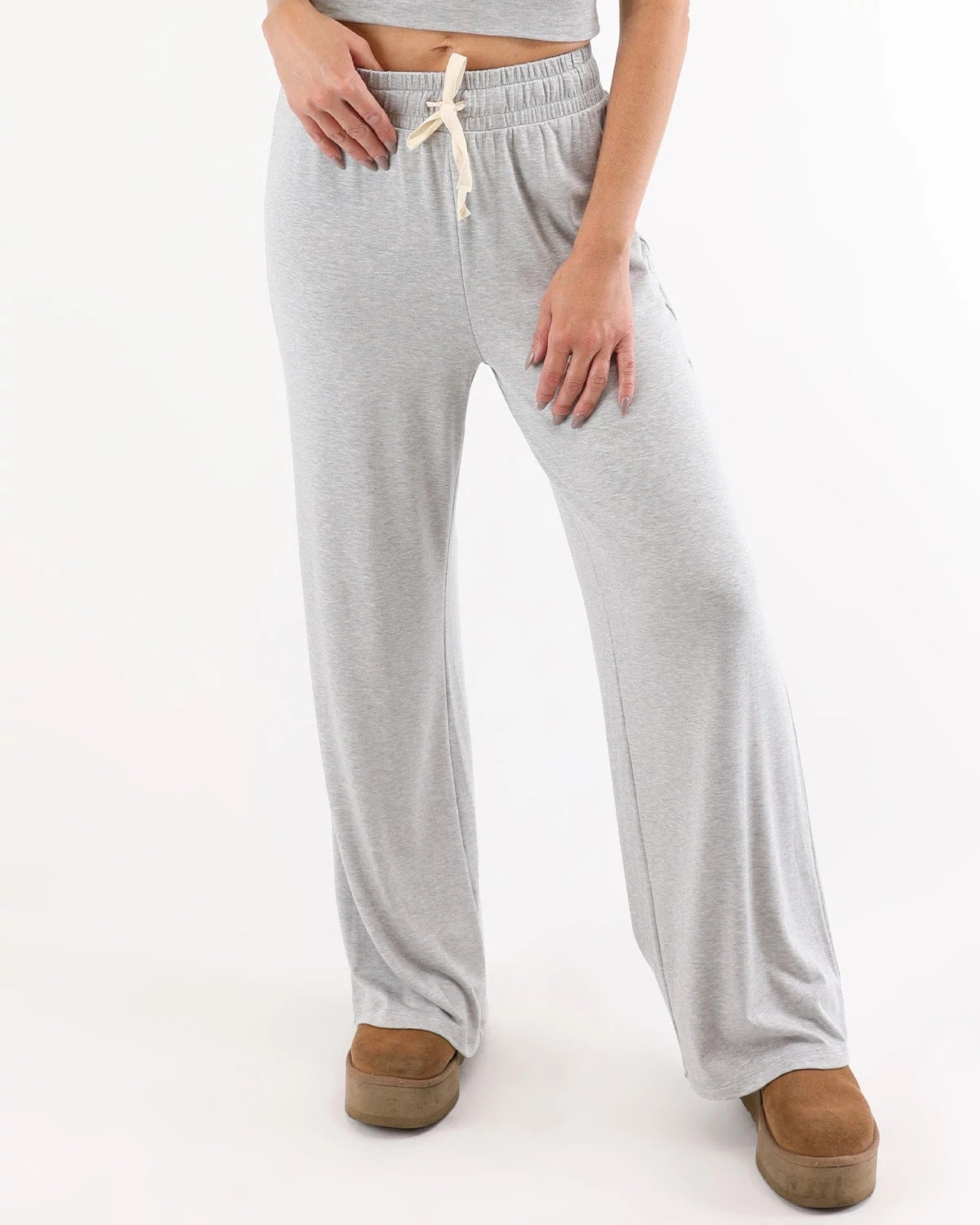 Heather Grey $|& Glyder Soft Flex Relaxed Straight Leg Pant - VOF Detail