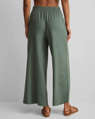 Everglade $|& Z Supply Scout Linen Pant - Hanger Side