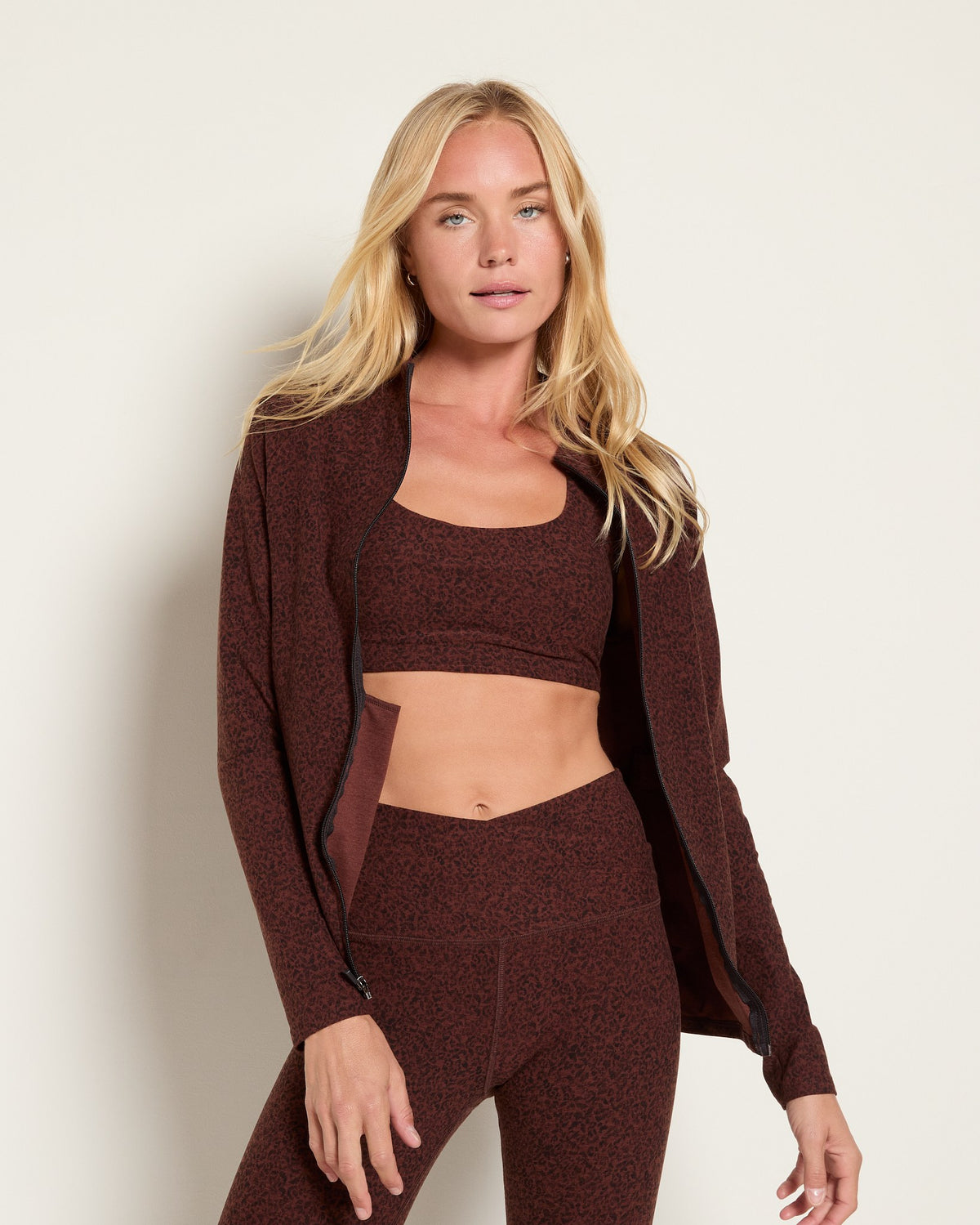 Walnut Leopard Heather $|& Interval FlowHeather Sculpt Relay Jacket - SOF Front