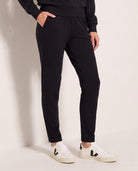Black $|& Interval Interlock Incline Jogger - SOF Front
