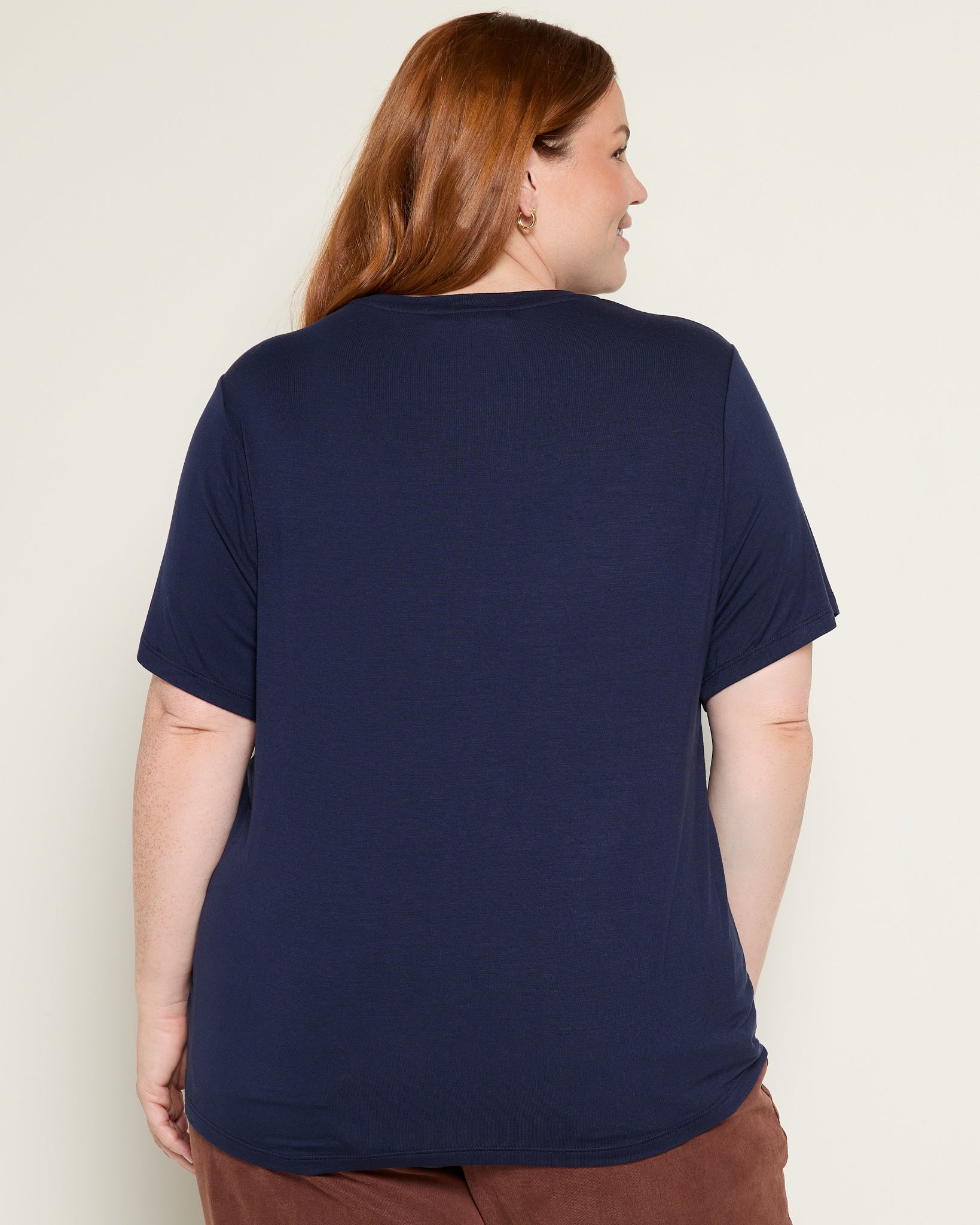 Mariner Midnight $|& Herizon Yellowstone Graphic Tee - SOF Back