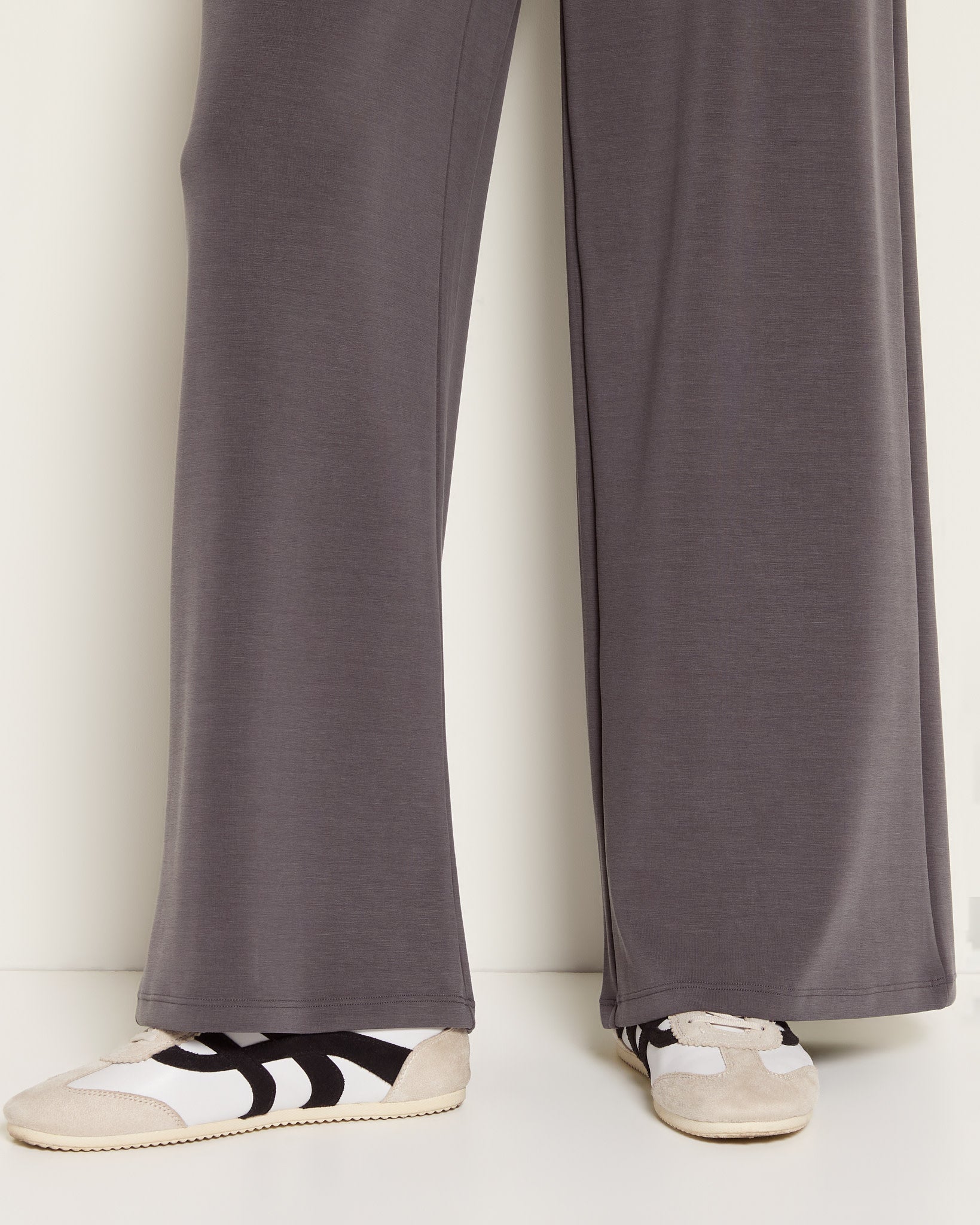 Cinder $|& SEAS Jenni High Rise Pleat Front Trouser - VOF Front