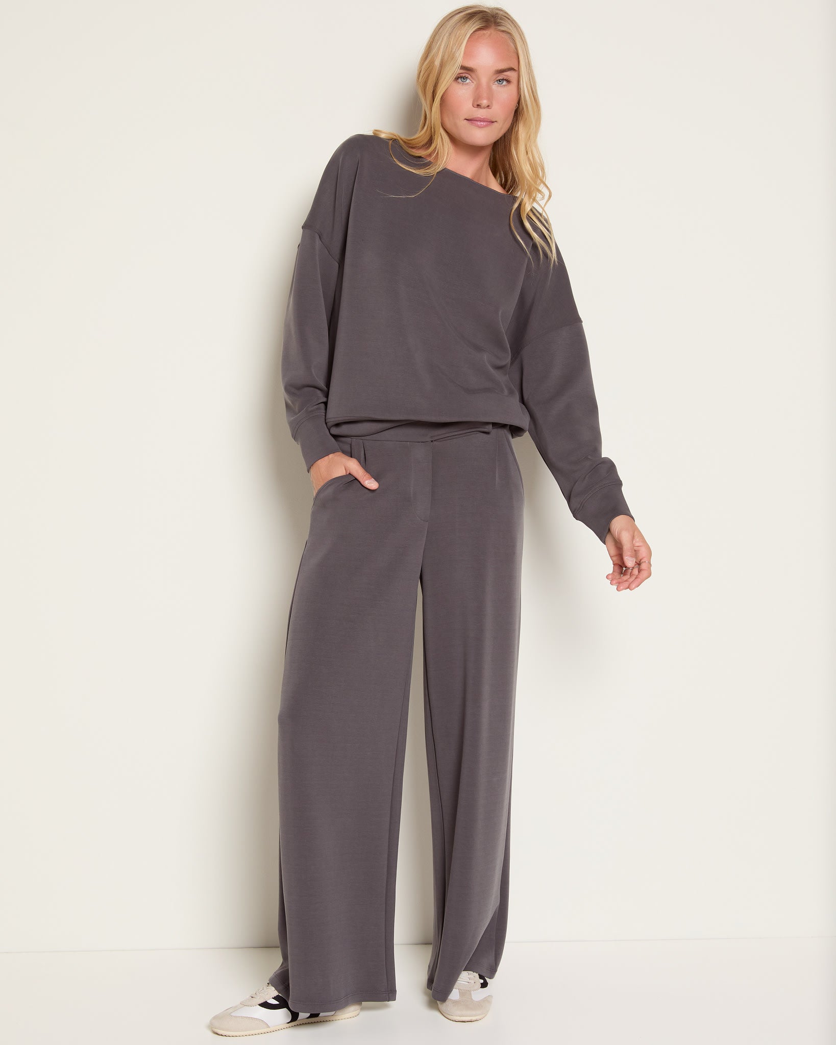Cinder $|& SEAS Jenni High Rise Pleat Front Trouser - UGC On Fig