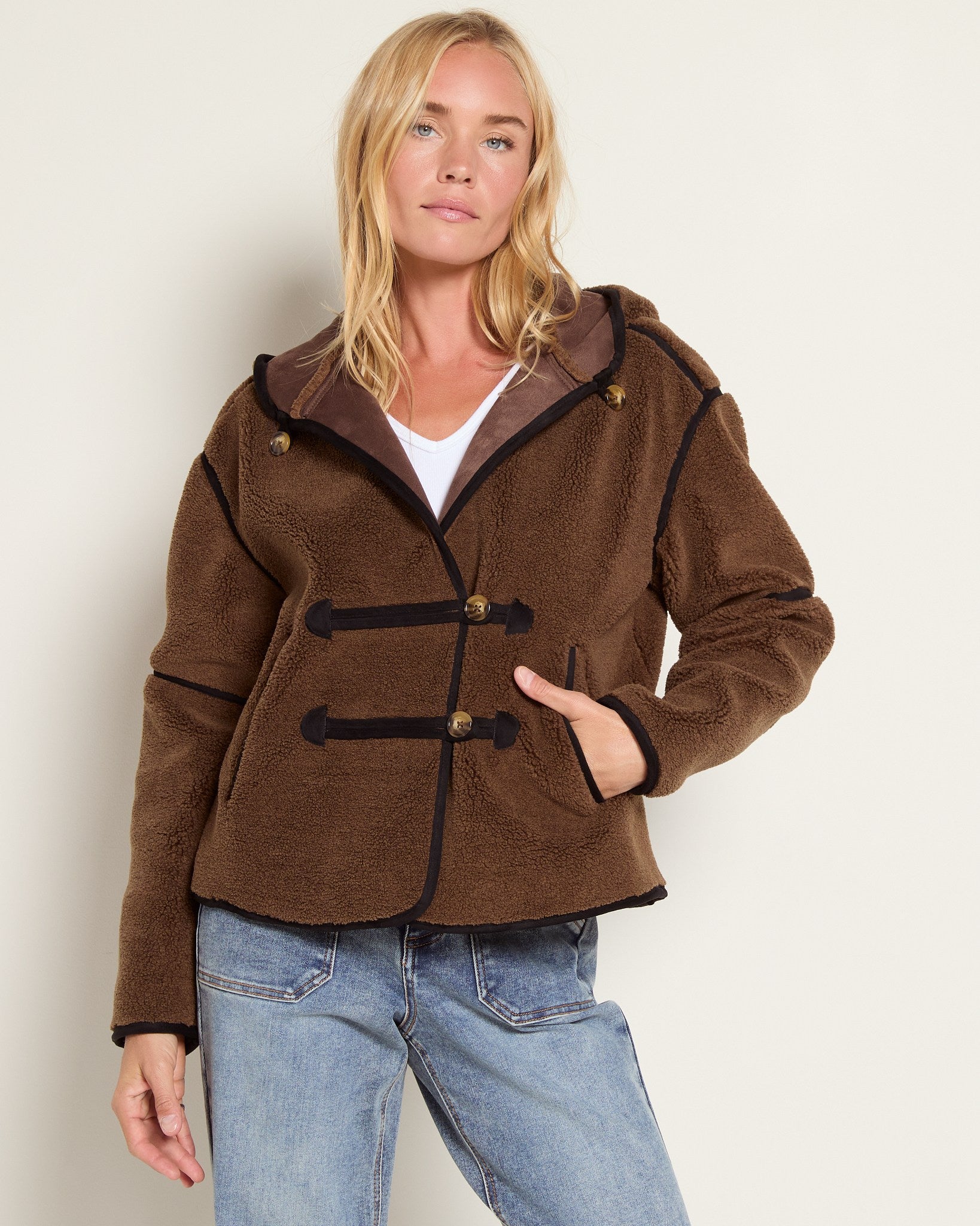 Ashwood $|& Herizon Traveler Sherpa Jacket - SOF Front