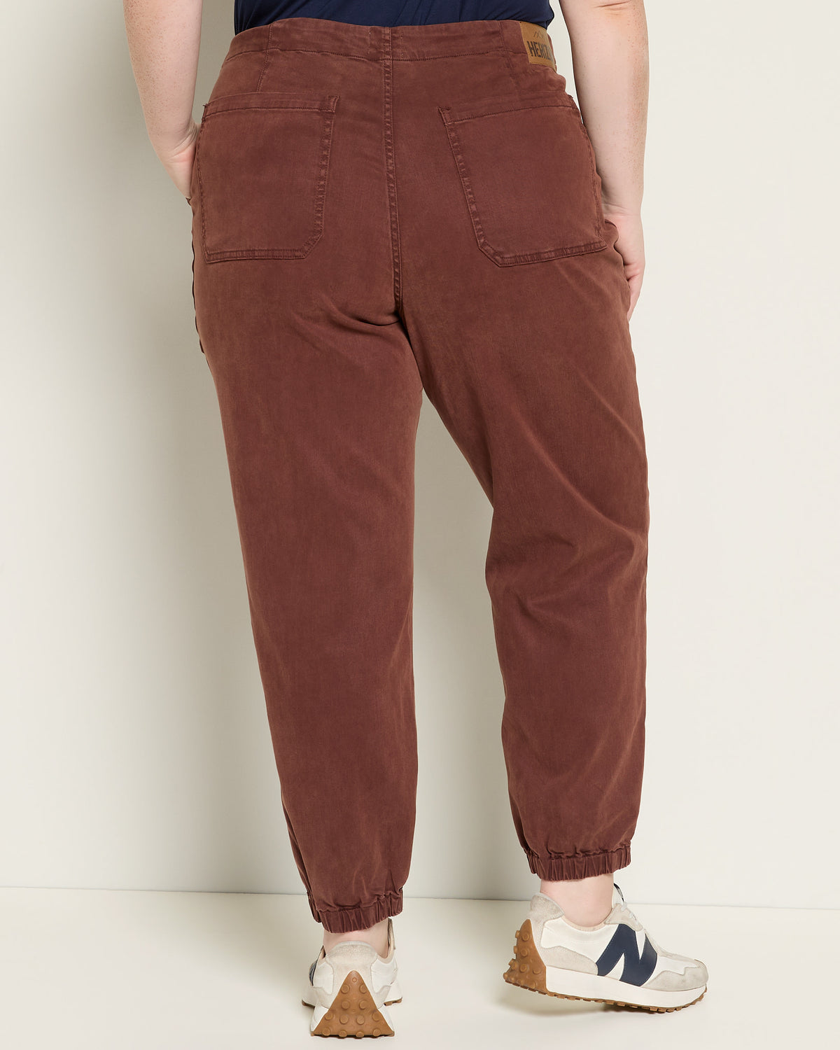 Walnut $|& Herizon Advance Utility Twill Jogger - SOF Back