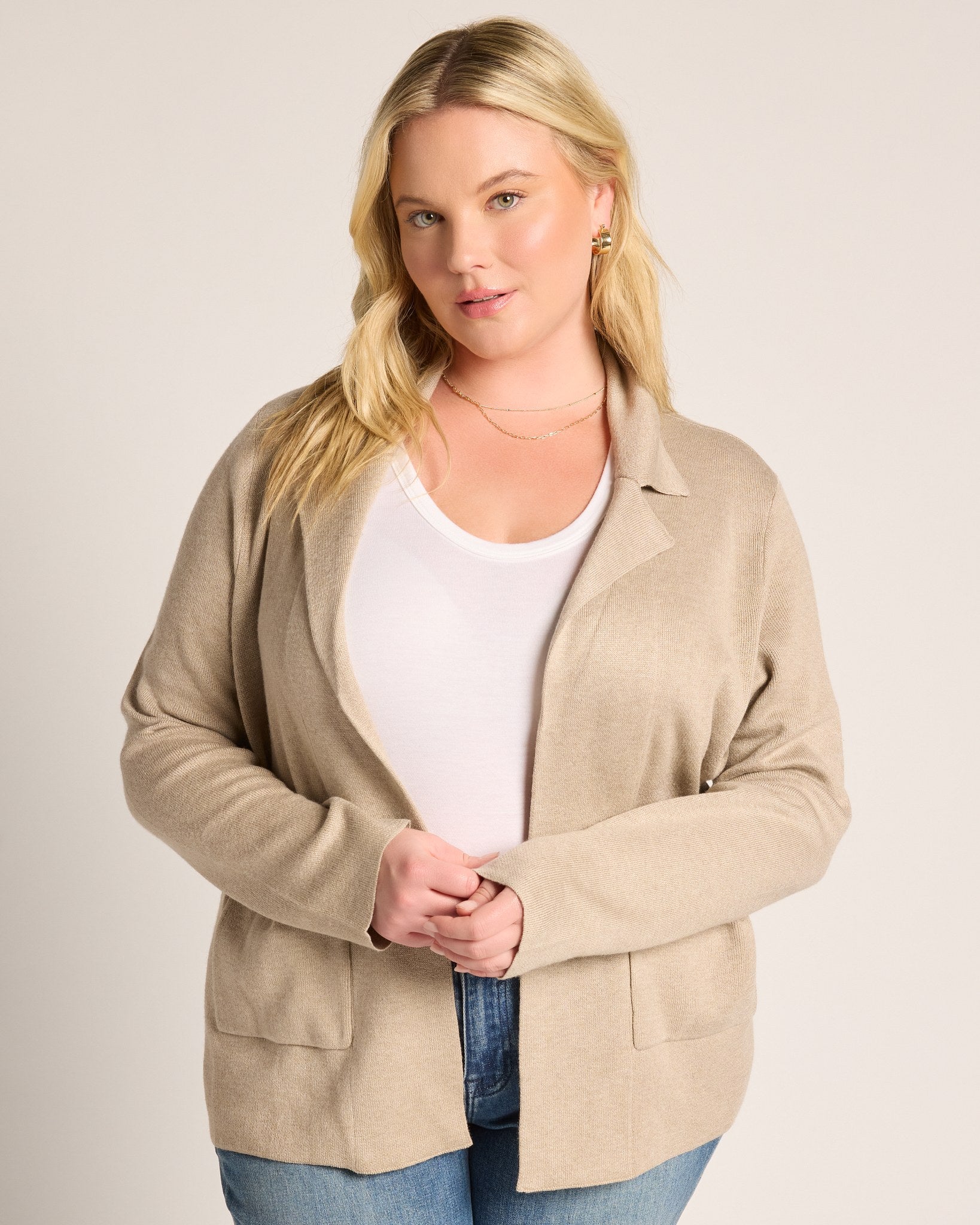Oatmeal $|& Thread & Supply Naomi Ultra Soft Sweater Jacket - SOF Front