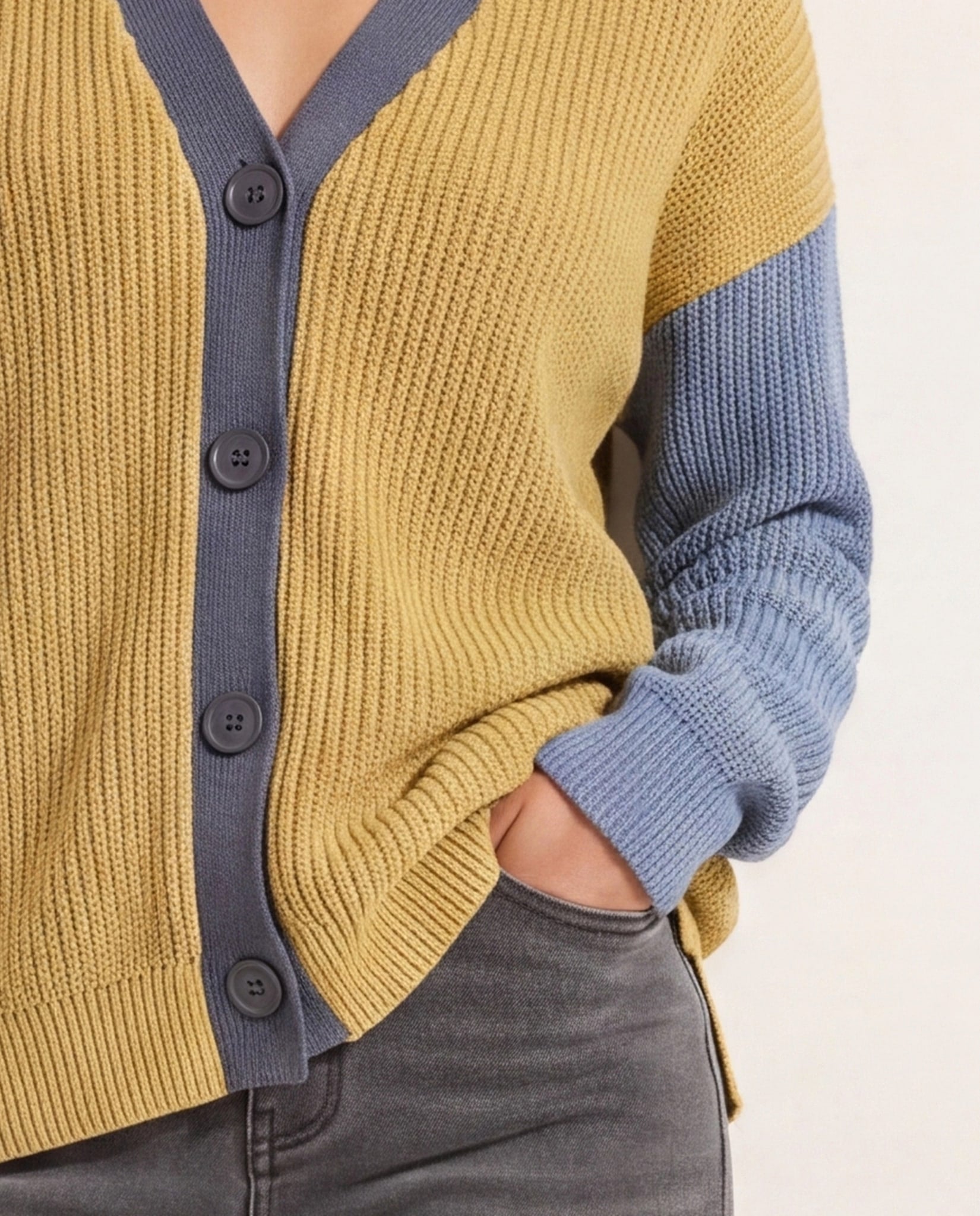 Canyon $|& SEAS Brie Colorblocked Cardigan - SOF Full Front