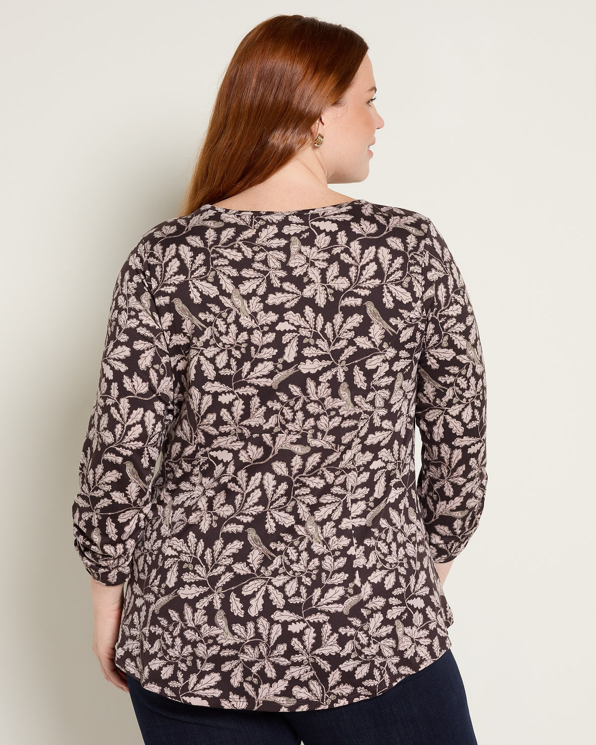 Dark Chocolate Bird Foliage $|& Bobeau 3/4 Cinch Sleeve Babydoll Top - SOF Back