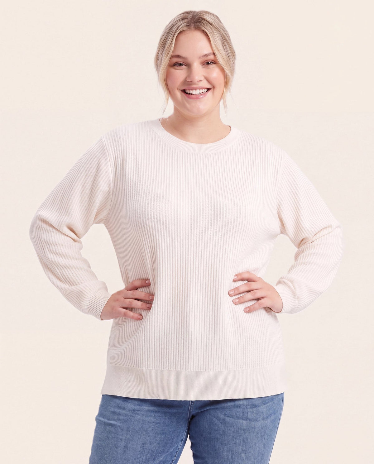 Ivory $|& Staccato Textured Crew Neck Balloon Sleeve Pullover Sweater - VOF Detail