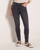 North Loop $|& Liverpool Abby Skinny Jeans - SOF Front