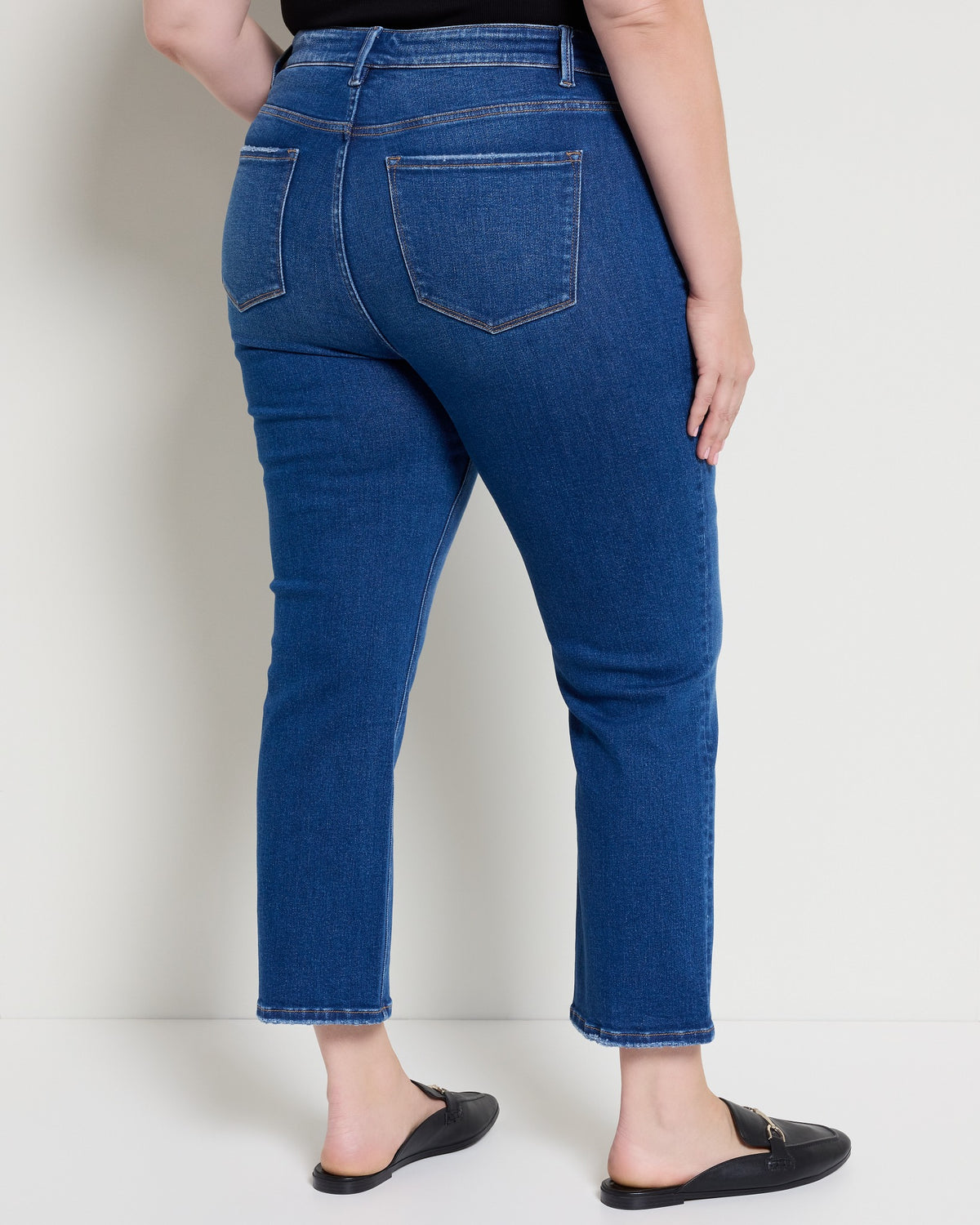 Aura $|& Lovervet Mid Rise Ankle Slim Straight - SOF Back