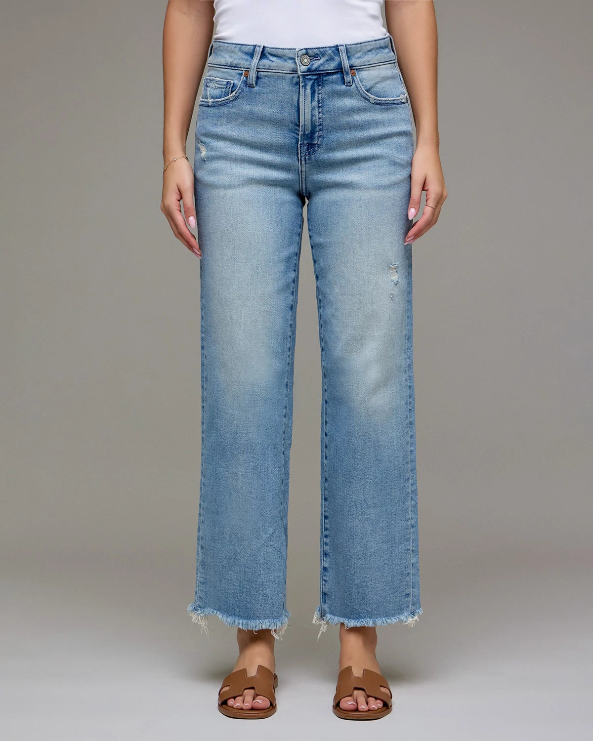 Medium Light $|& Hidden Mid Rise Cropped Classic Straight - Hanger Back
