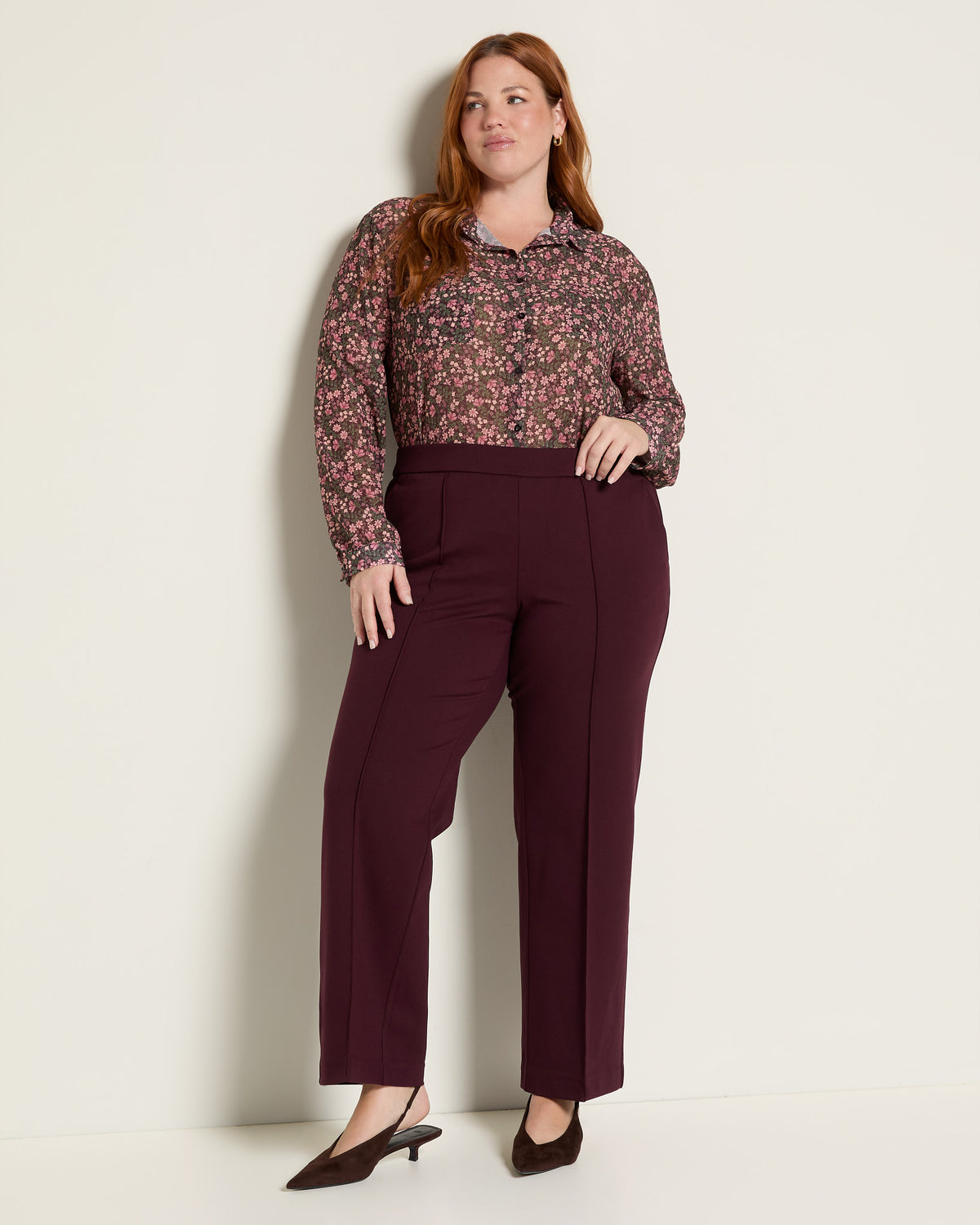 Dark Oxblood $|& Liverpool Kayla Pull-On Wide Leg Trouser - UGC On Fig